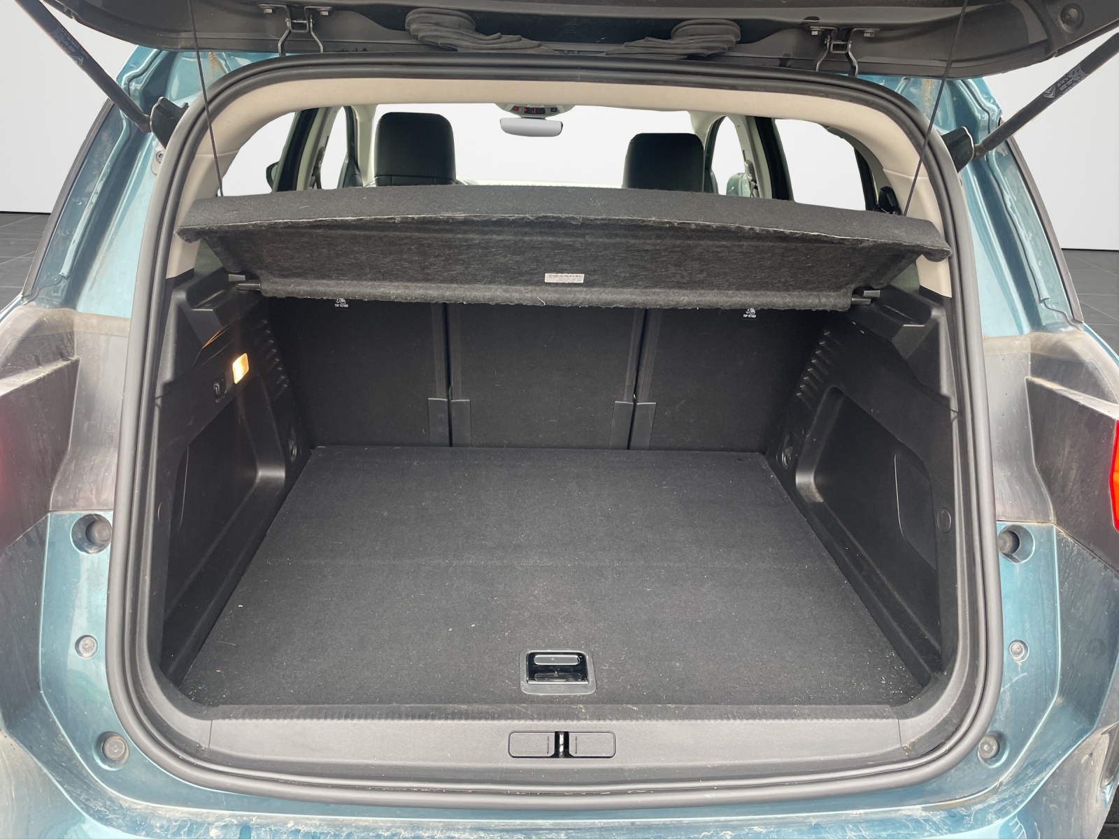 CITROEN C5 Aircross 1.6 Plug-in Hybrid Swiss Edition-image-14