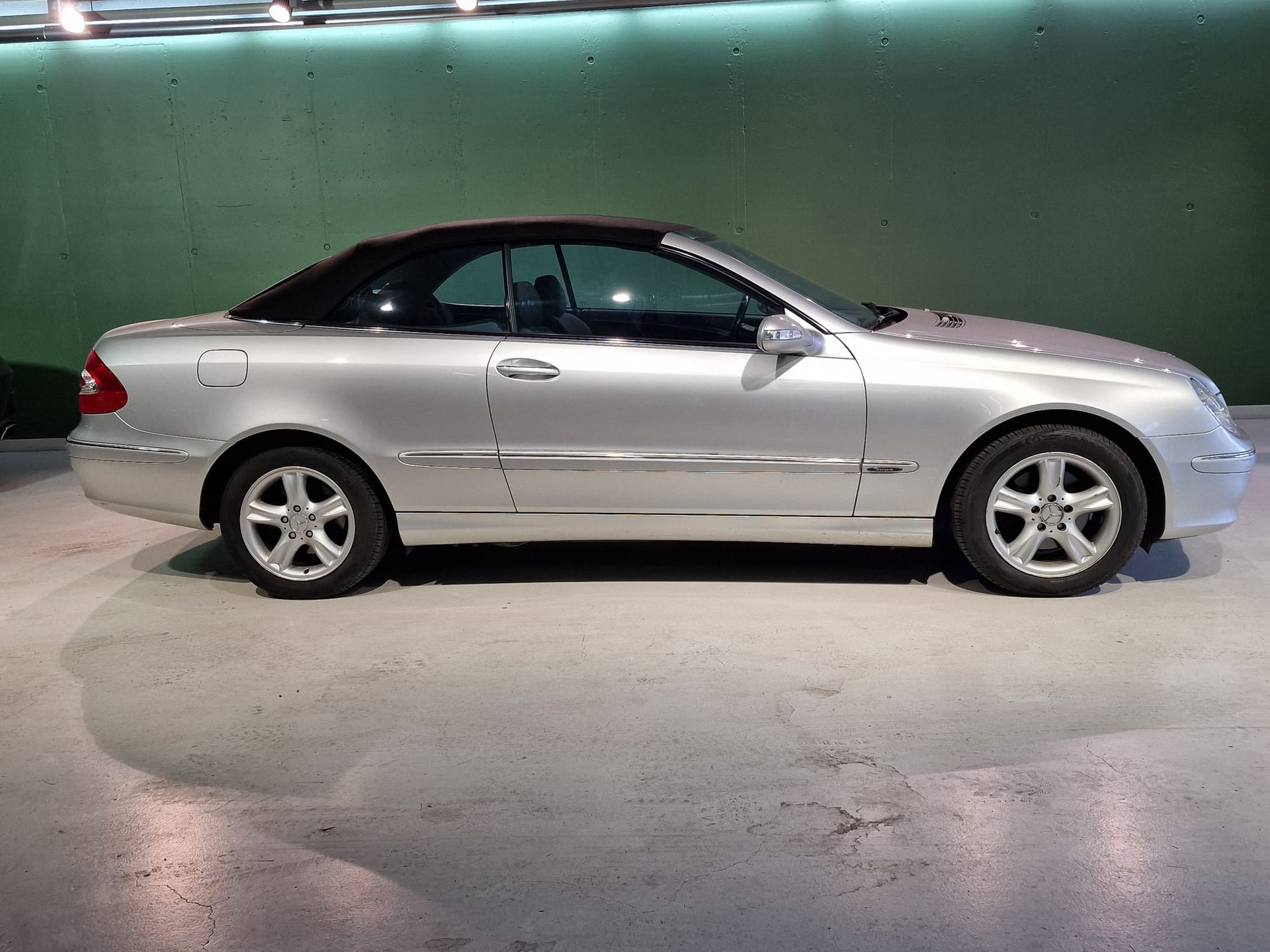 MERCEDES-BENZ CLK 240 Avantgarde-image-3