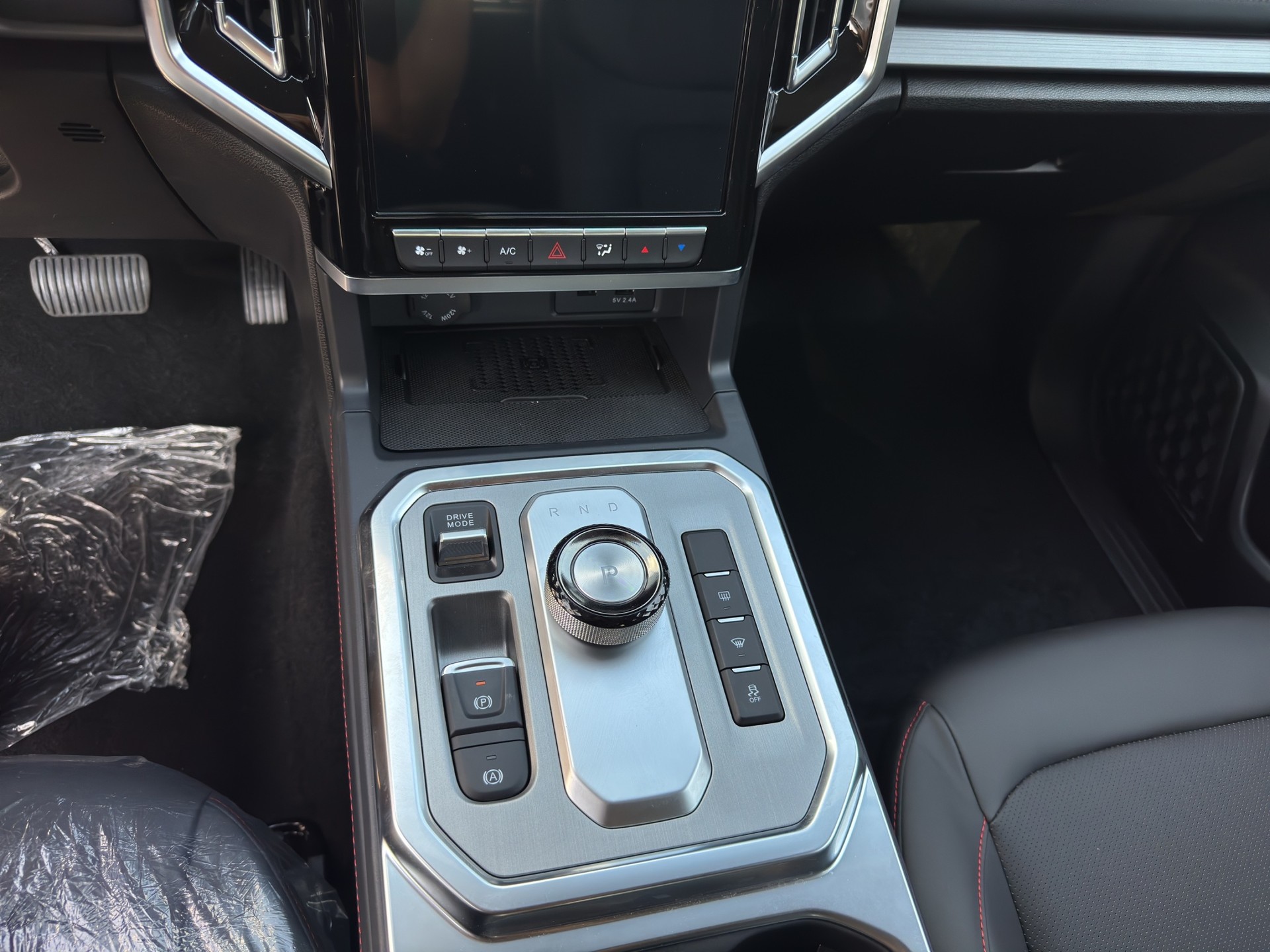 JAC T9EV 88kWh Advance 4x4-image-12