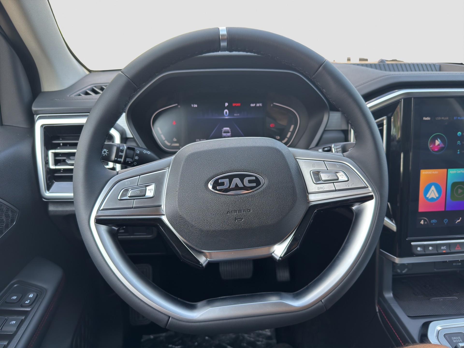 JAC T9EV 88kWh Advance 4x4-image-14