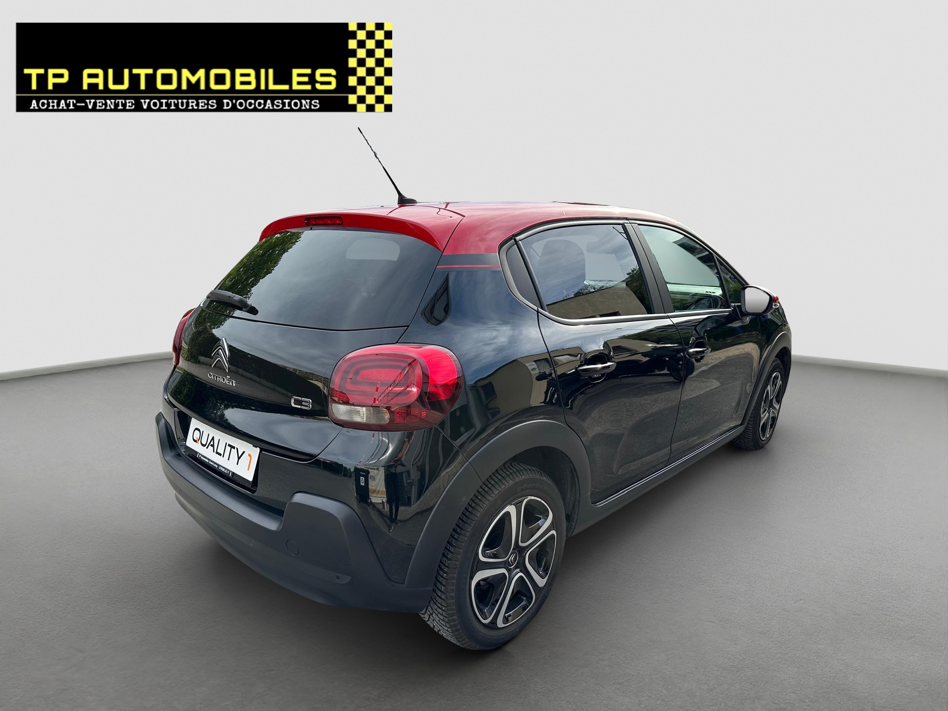CITROEN C3 1.2i PureTech Feel EAT-image-3