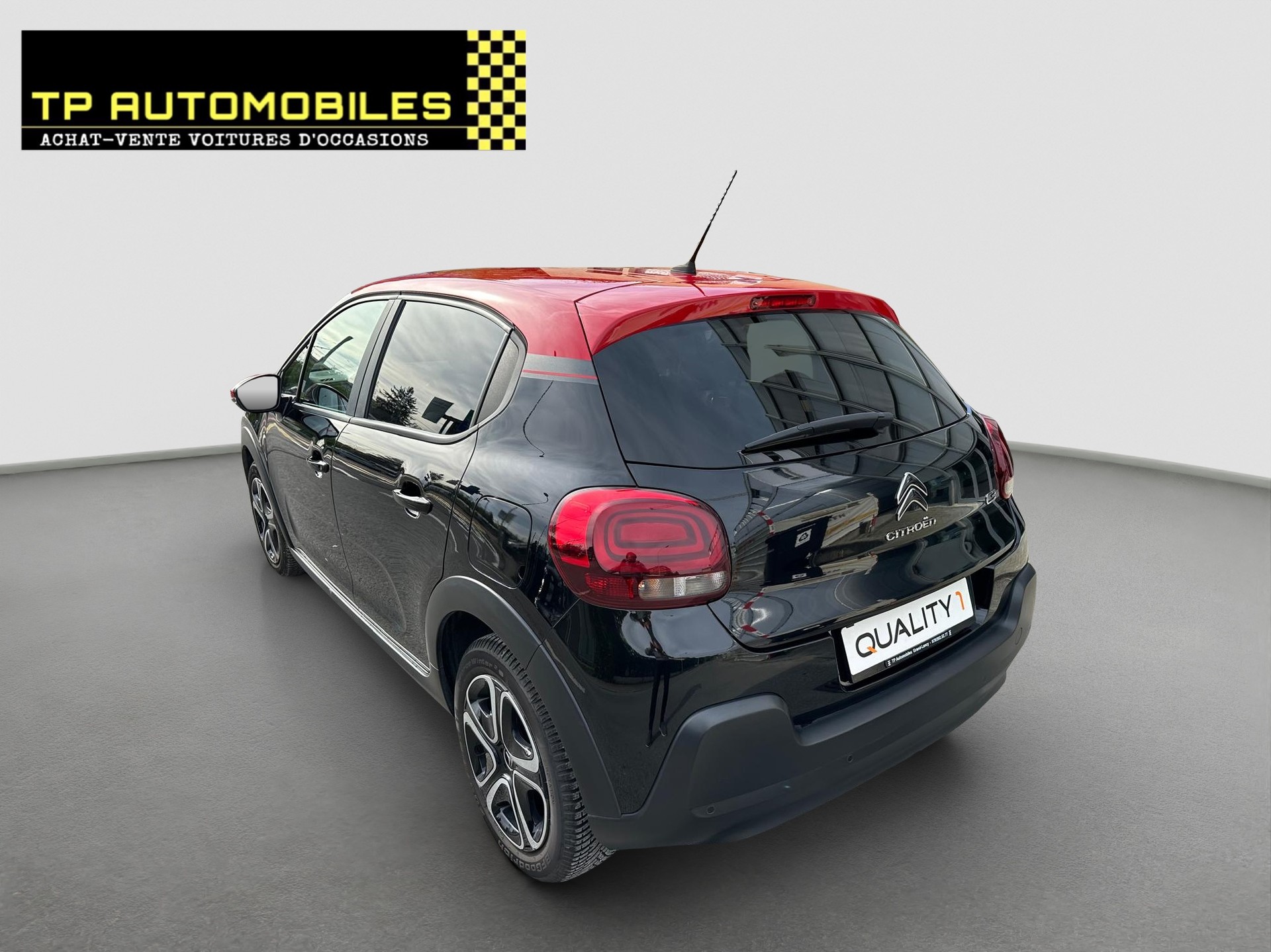 CITROEN C3 1.2i PureTech Feel EAT-image-5
