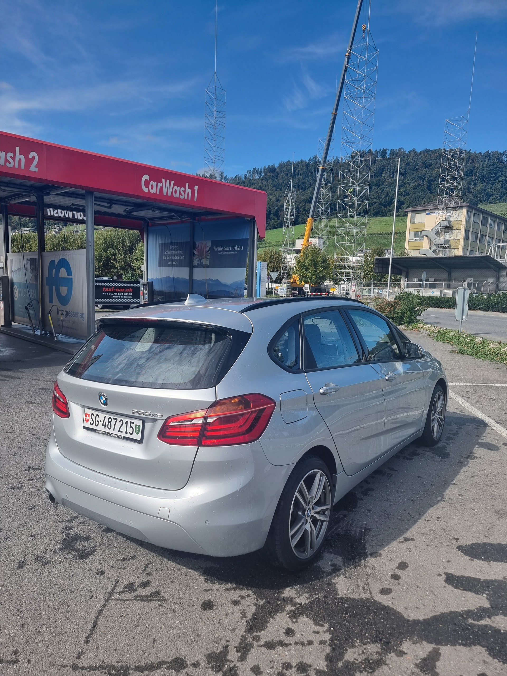 BMW 225xe iPerformance Active Tourer Steptronic-image-1