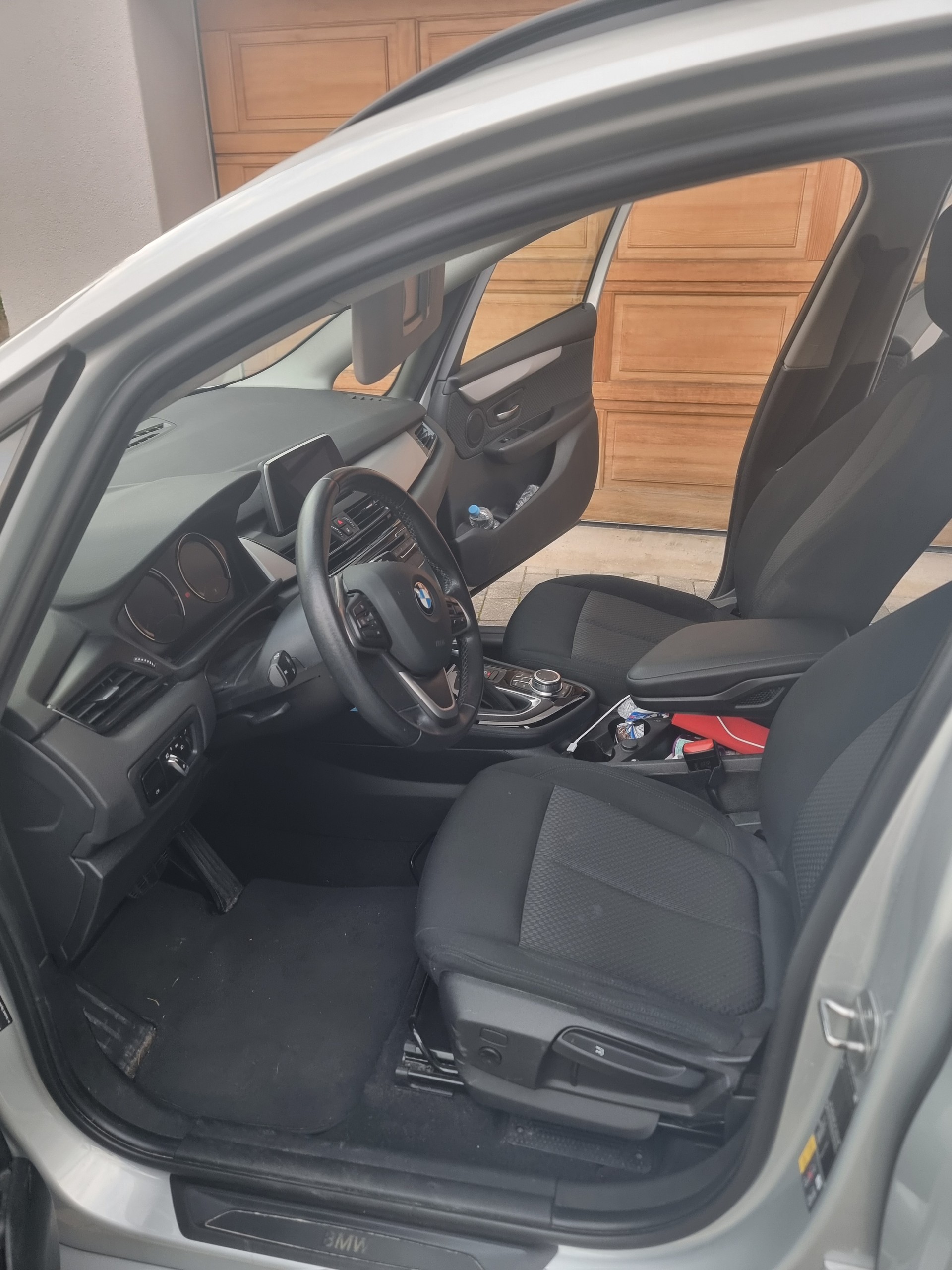 BMW 225xe iPerformance Active Tourer Steptronic-image-5