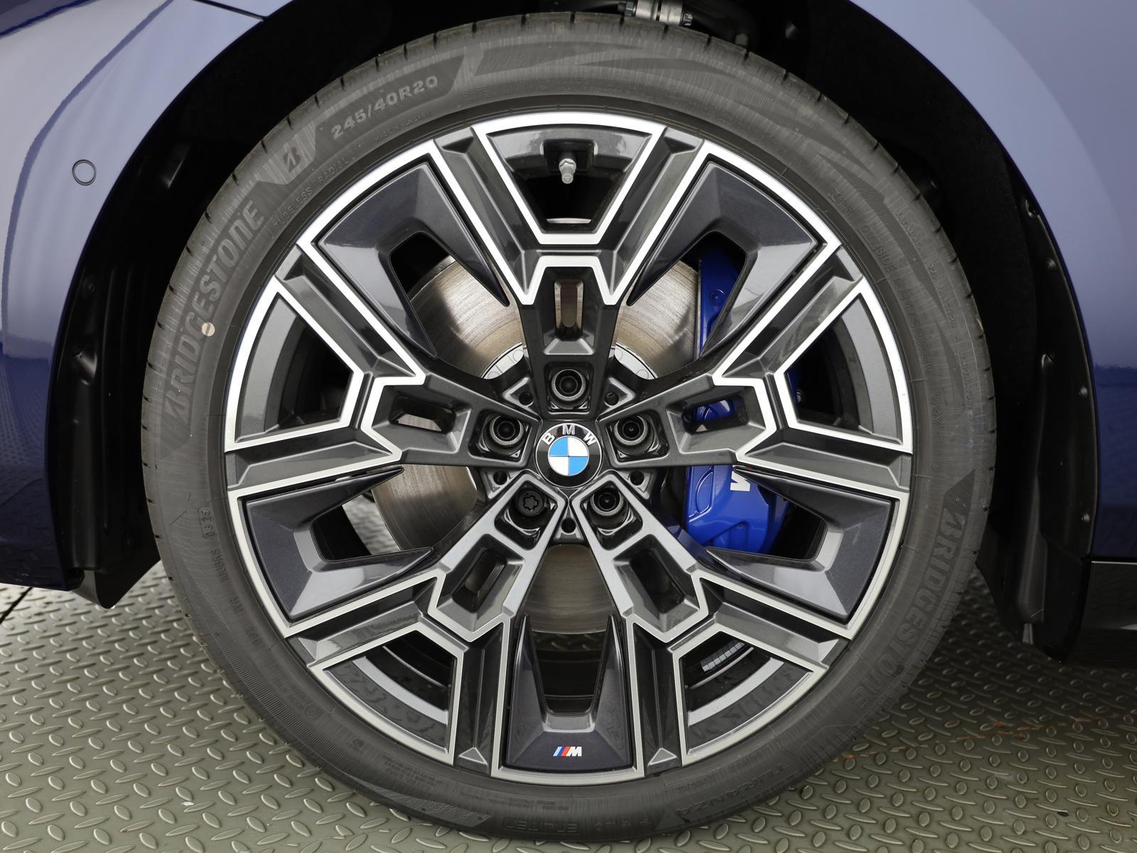 BMW 540d xDrive M Sport Pro-image-19
