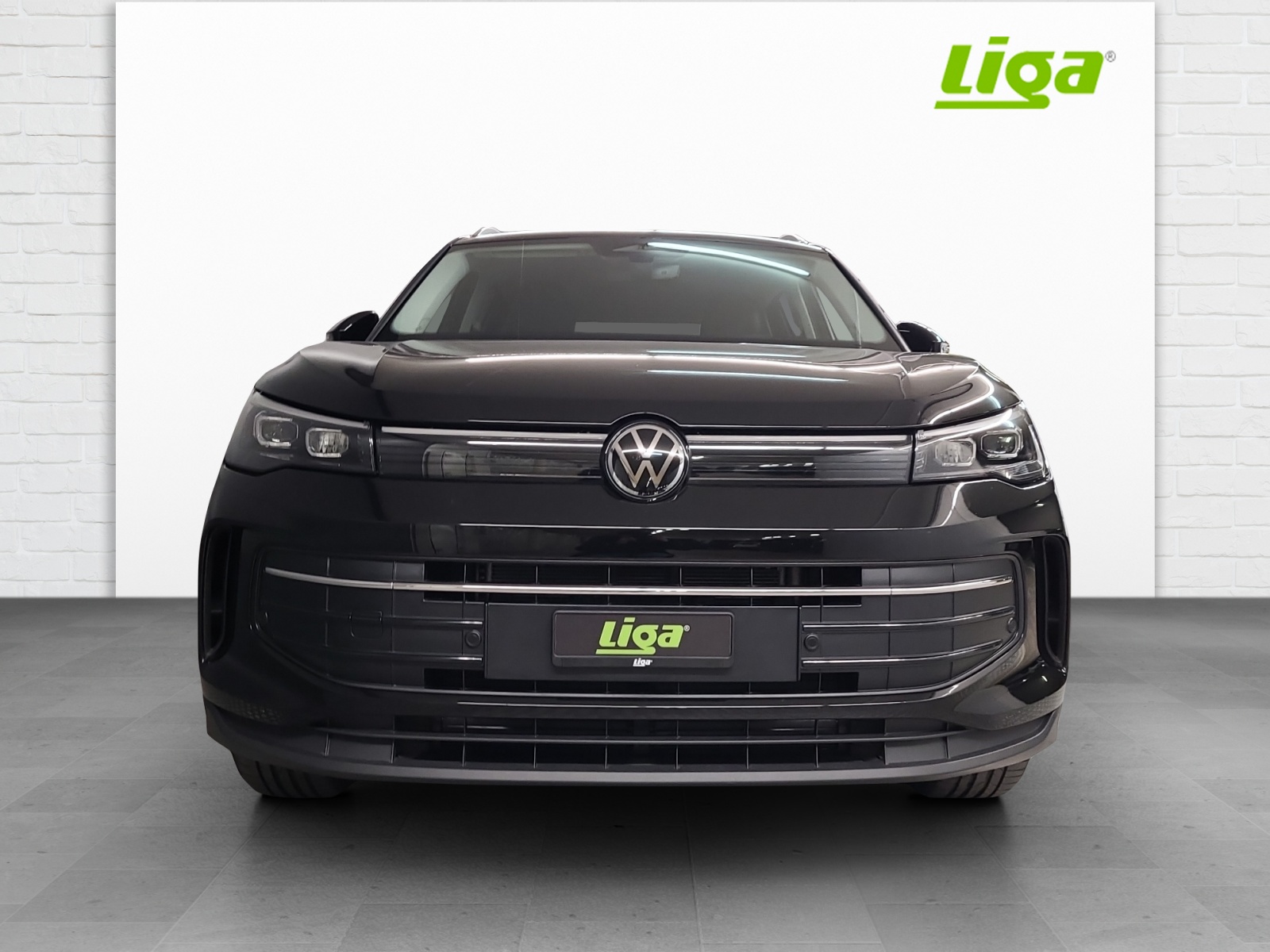 VW Tiguan 2.0 TSI Life United DSG 4motion-showroom-element-2