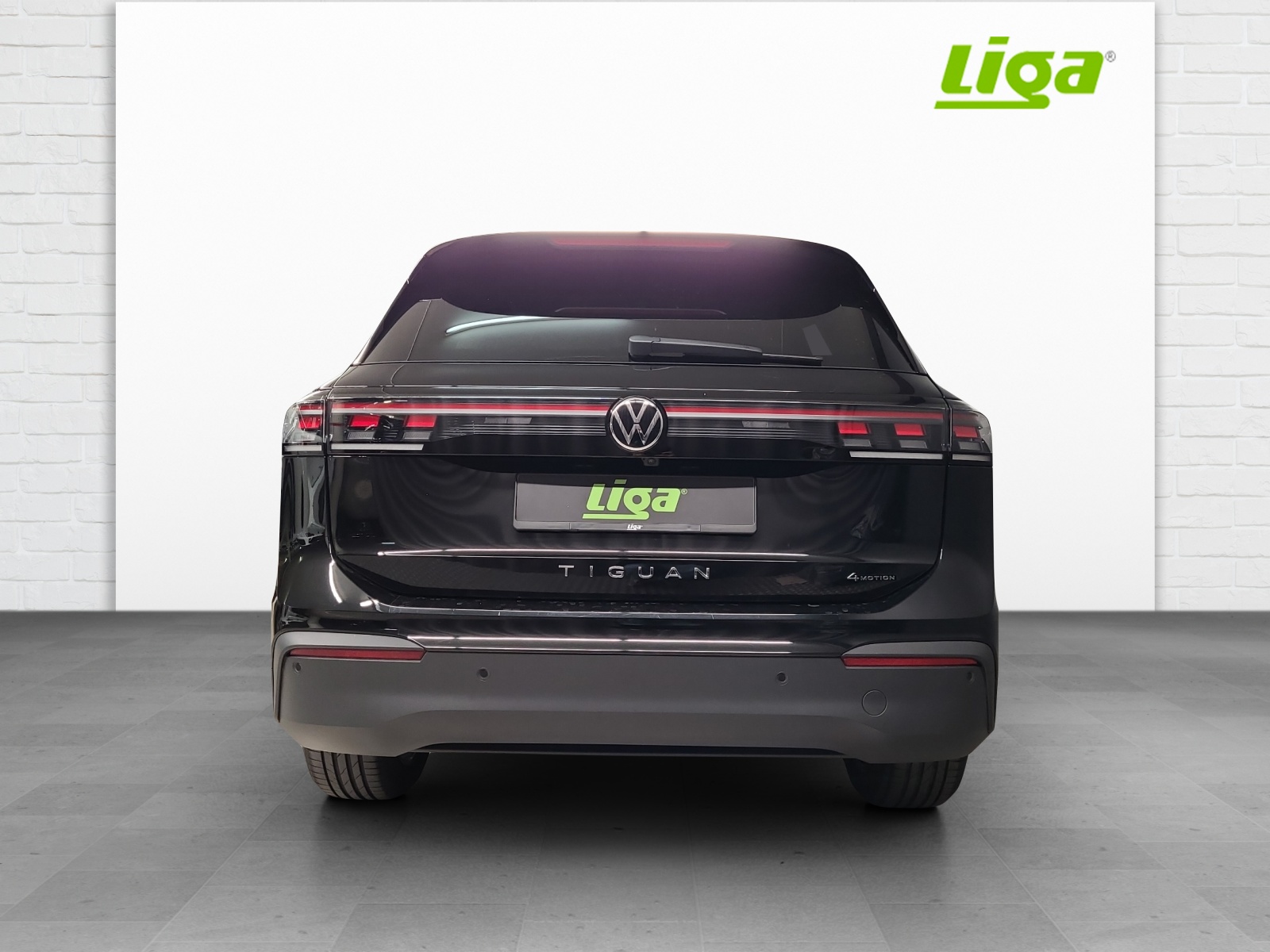 VW Tiguan 2.0 TSI Life United DSG 4motion-image-4