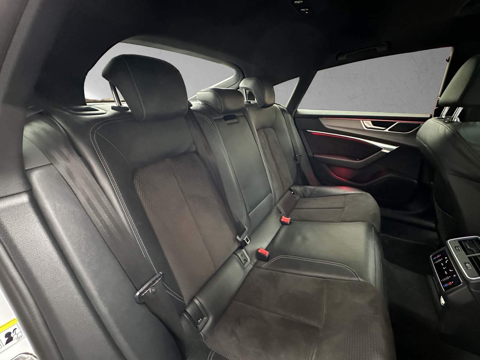 AUDI A7 Sportback 50 TDI quattro S-tronic-image-11