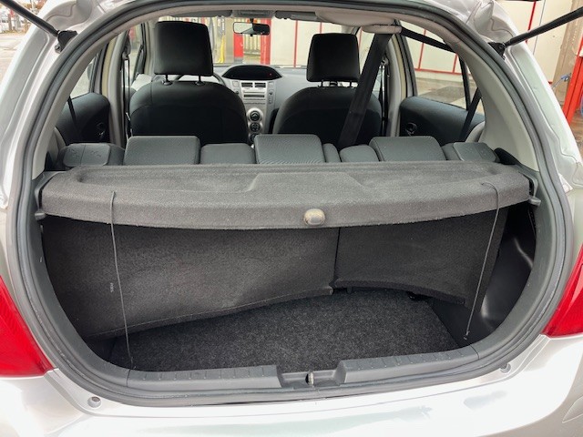 TOYOTA Yaris 1.33 Linea Luna Multimode-image-4