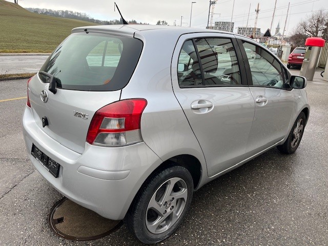 TOYOTA Yaris 1.33 Linea Luna Multimode-image-1