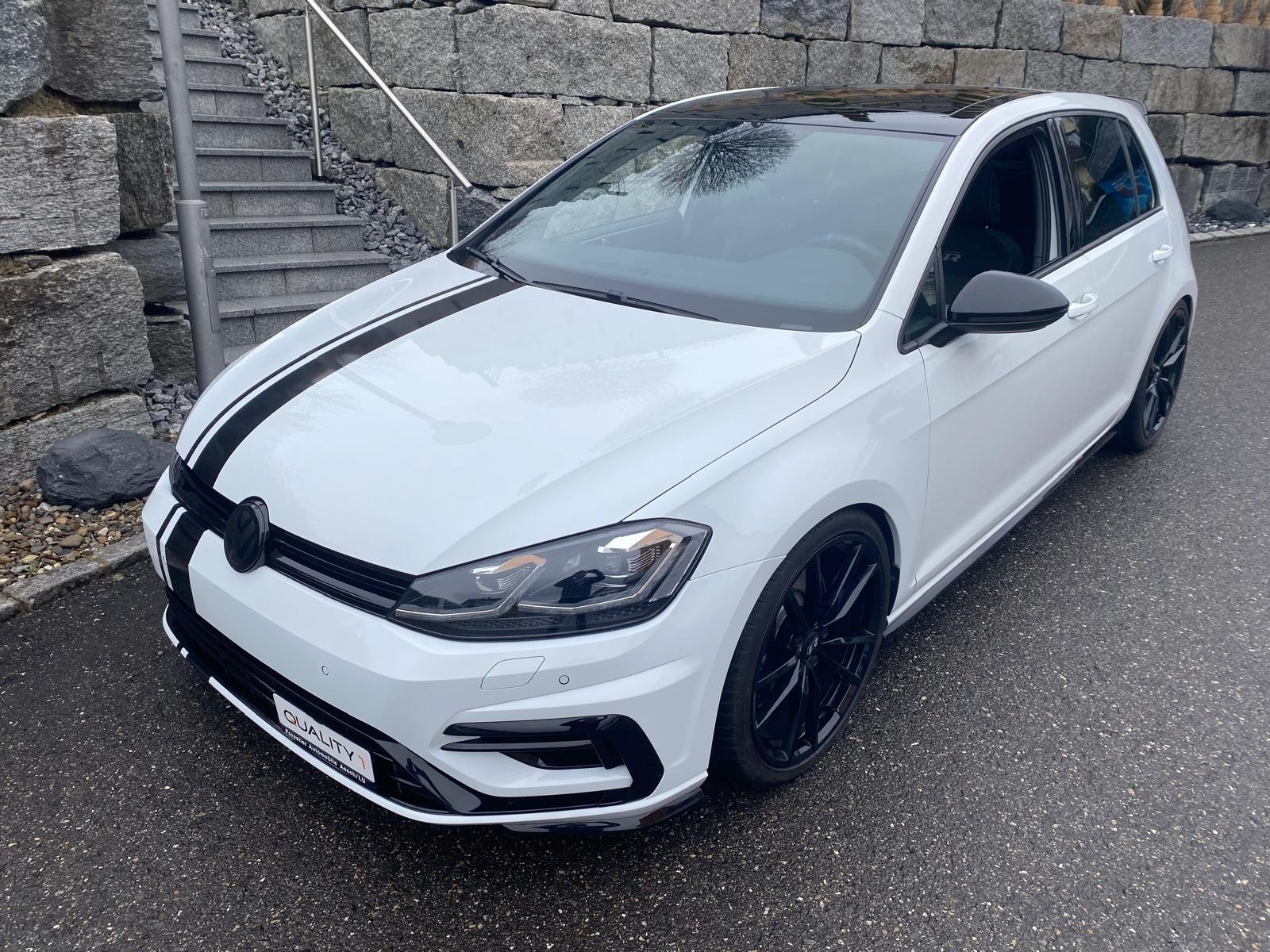 VW Golf 2.0 TSI R 4Motion DSG