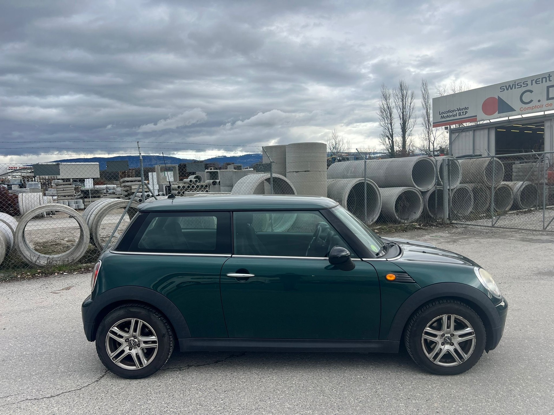 MINI One-image-6