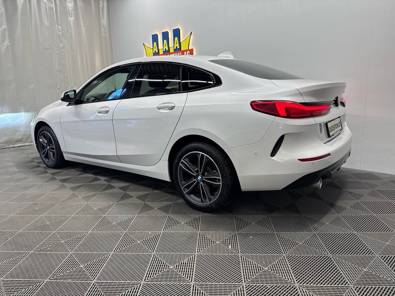 BMW 218d Gran Coupé M Sport Steptronic-showroom-element-1