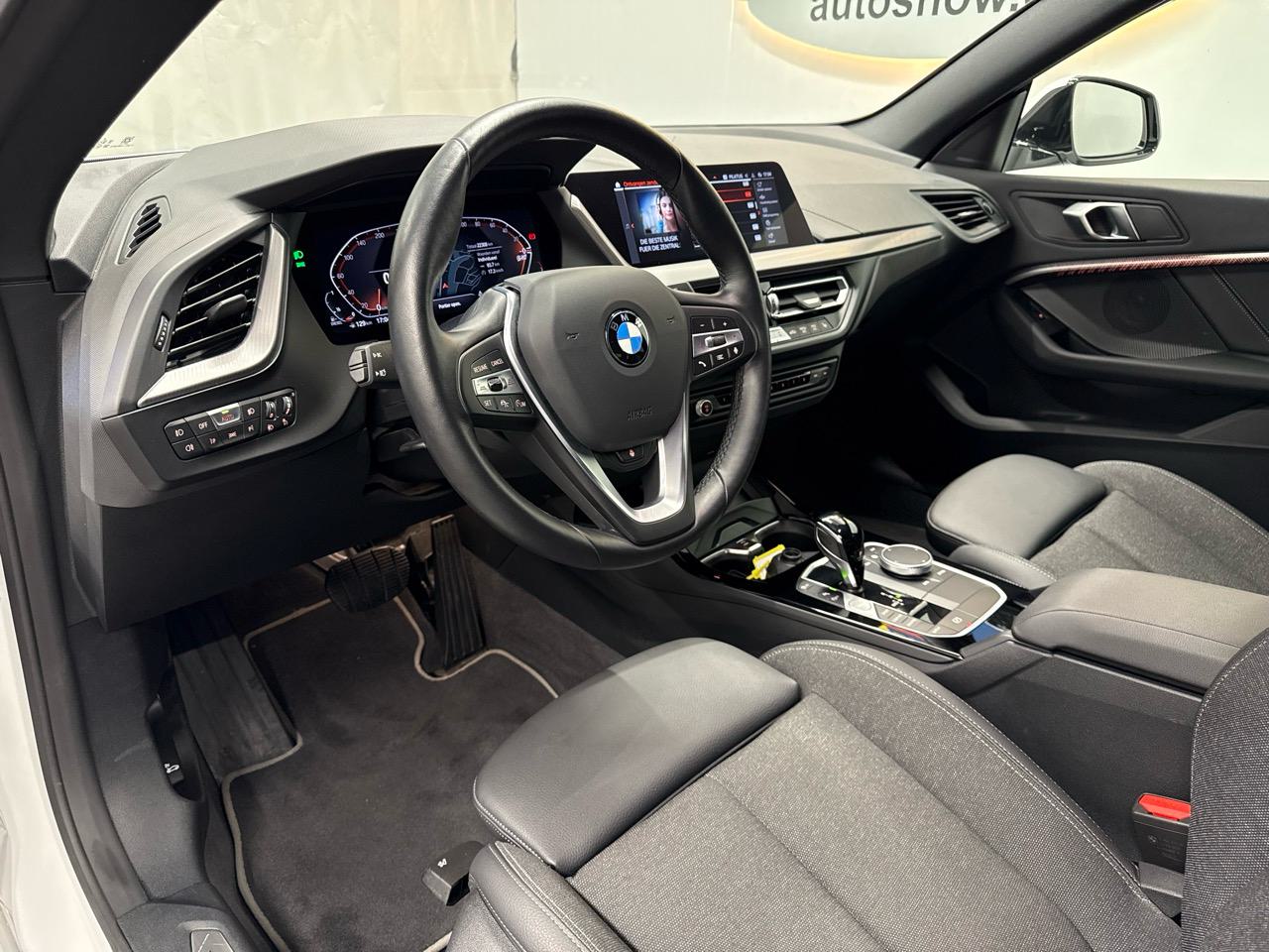 BMW 218d Gran Coupé M Sport Steptronic-showroom-element-2