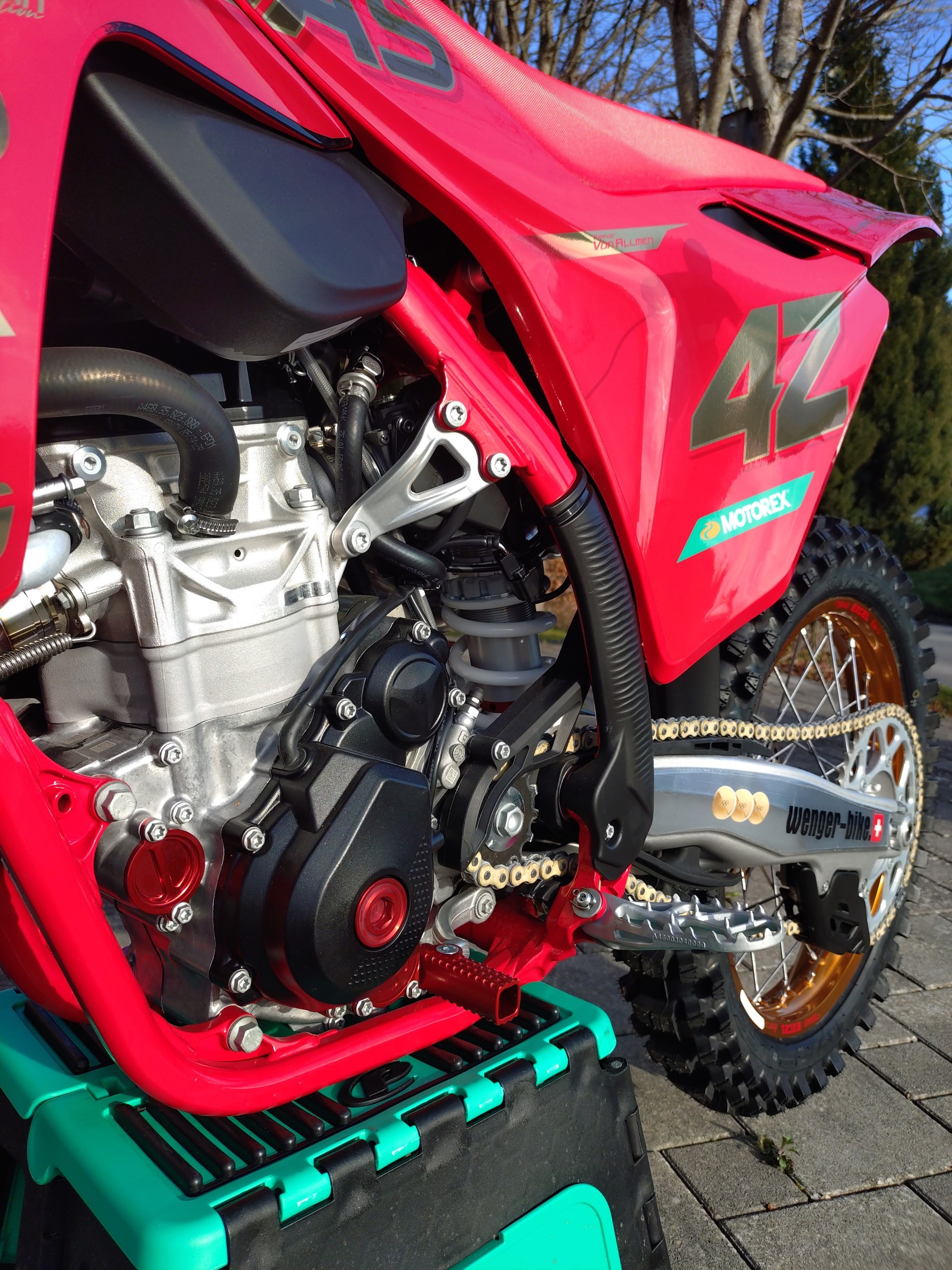 GASGAS MC 350F Champion Edition-image-8