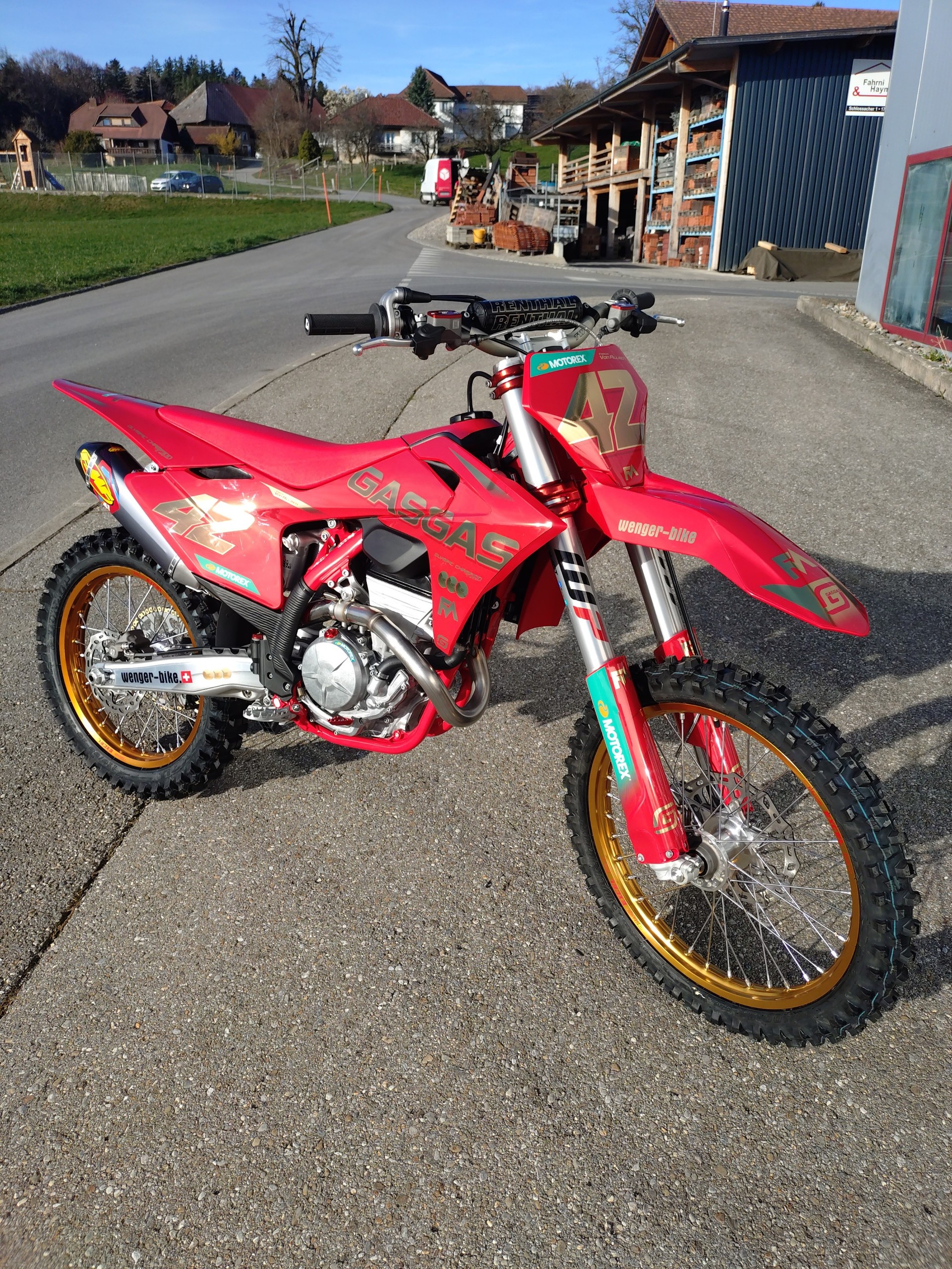 GASGAS MC 350F Champion Edition-image-1