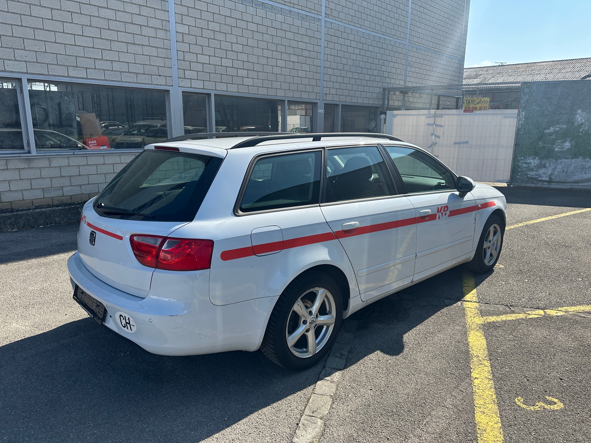 SEAT Exeo ST 2.0 TDI Solution-image-4