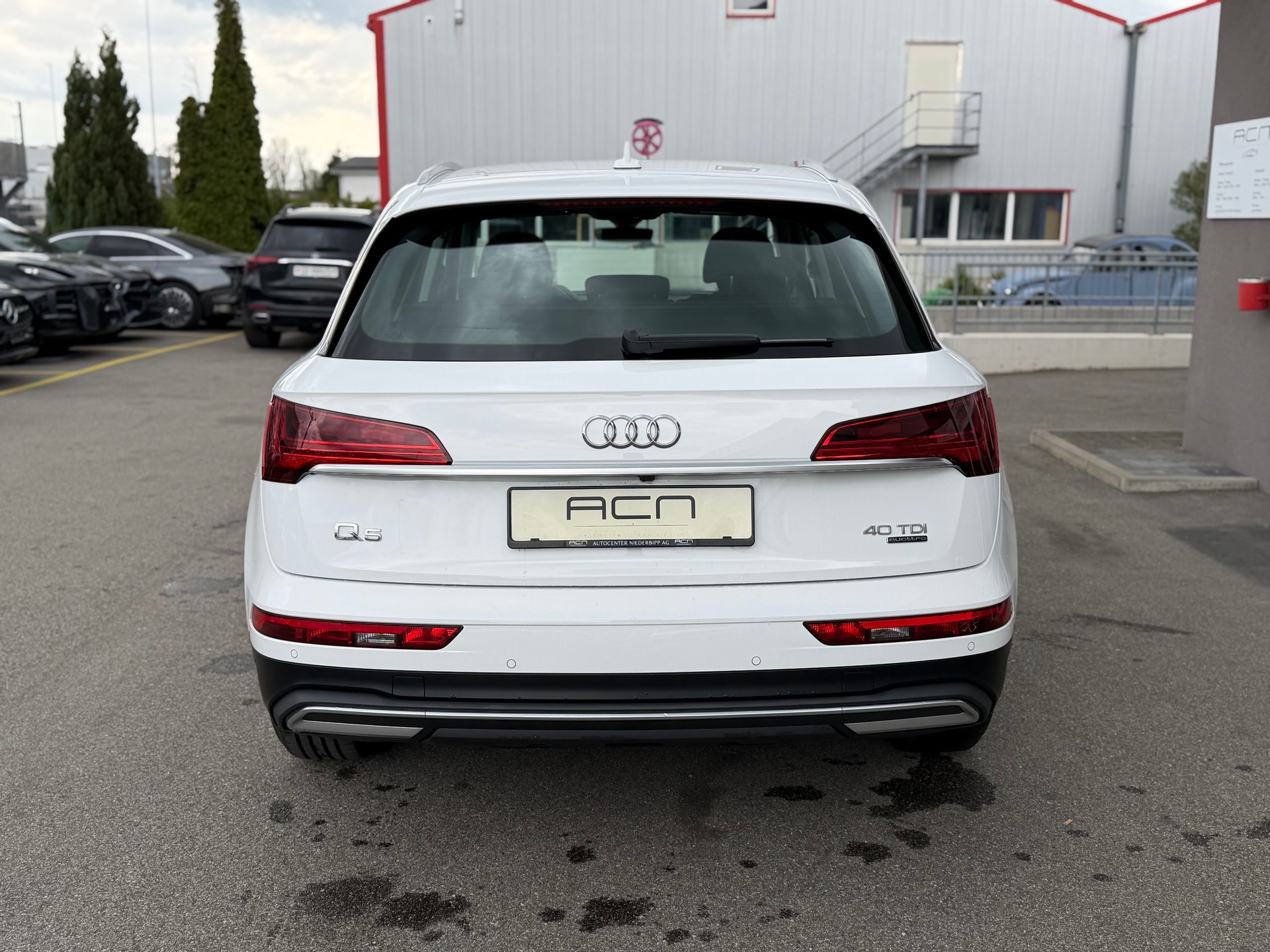 AUDI Q5 40 TDI quattro S-tronic-image-5