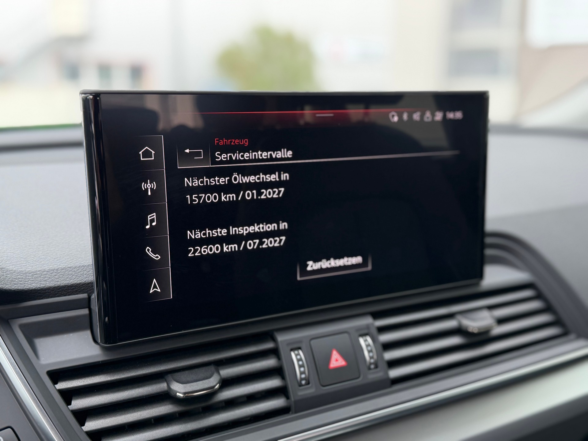 AUDI Q5 40 TDI quattro S-tronic-image-19
