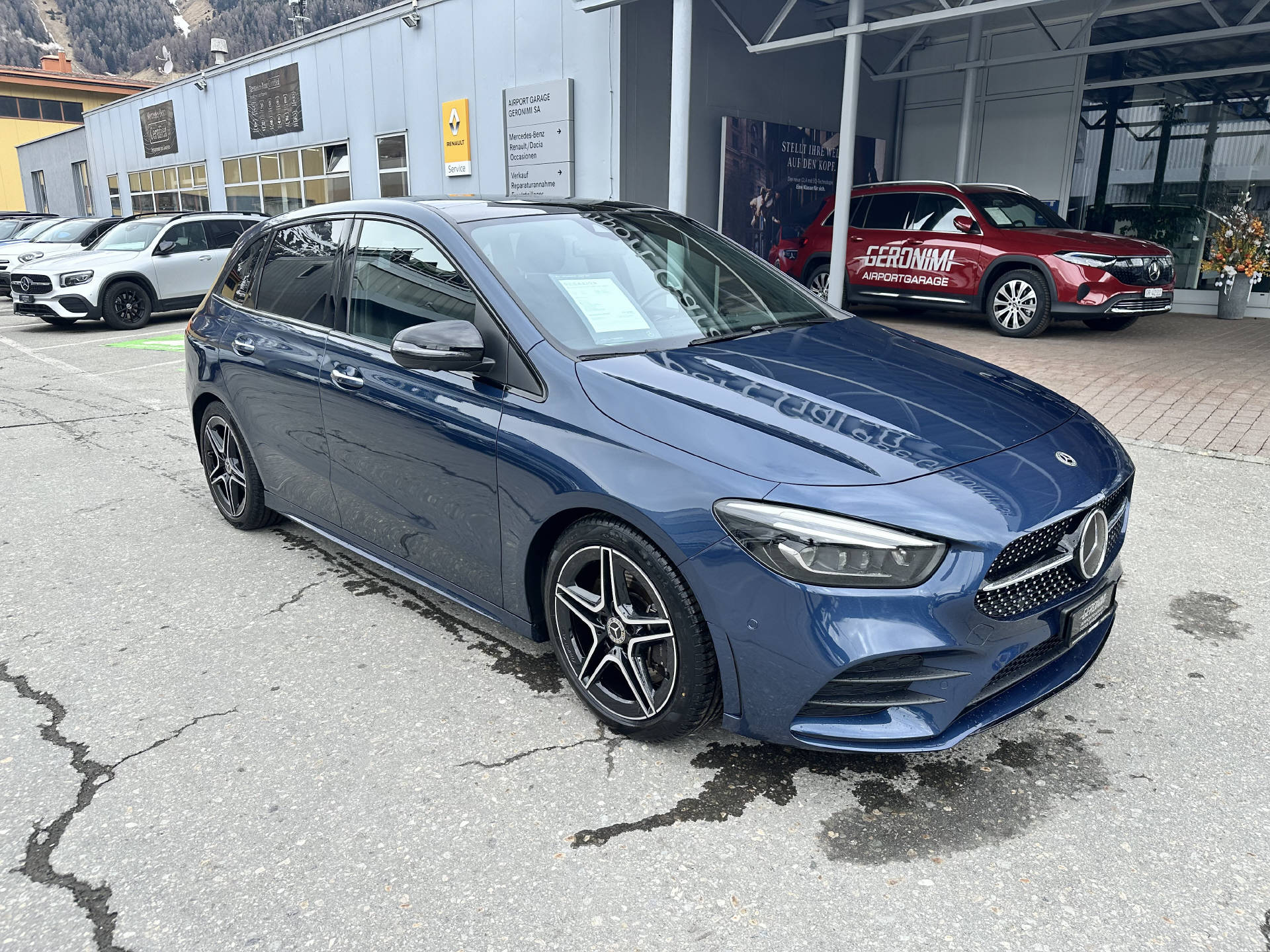 MERCEDES-BENZ B 250 AMG Line 4matic-showroom-element-2