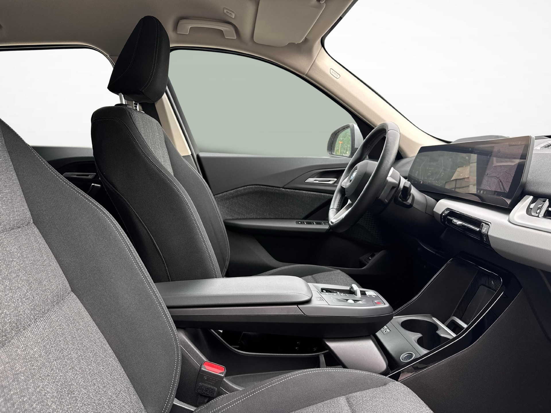 BMW X1 20d xDrive paddles-image-18