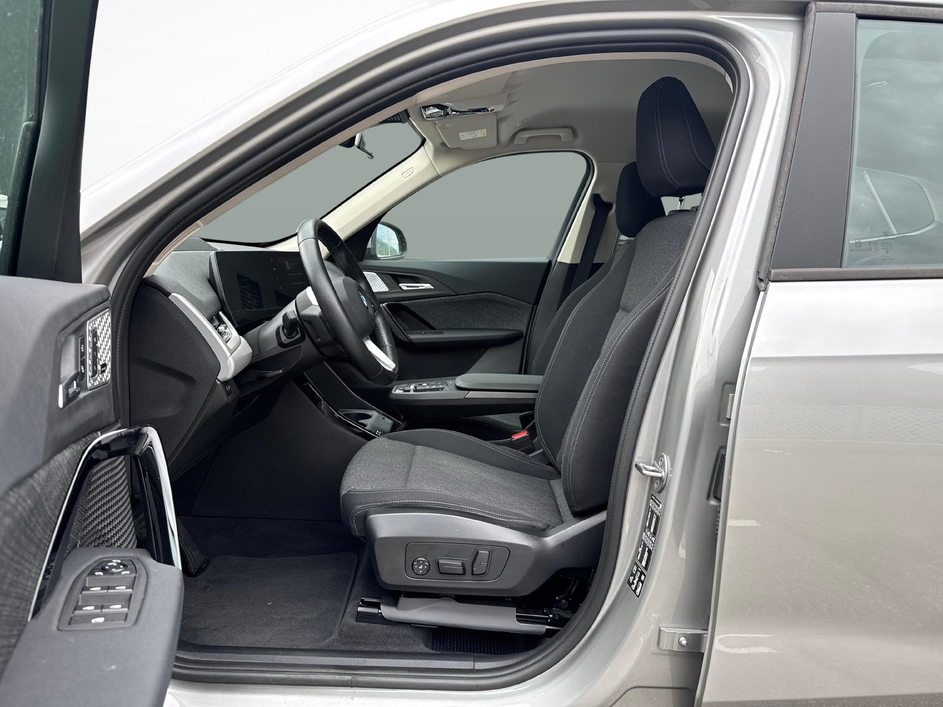 BMW X1 20d xDrive paddles-image-9