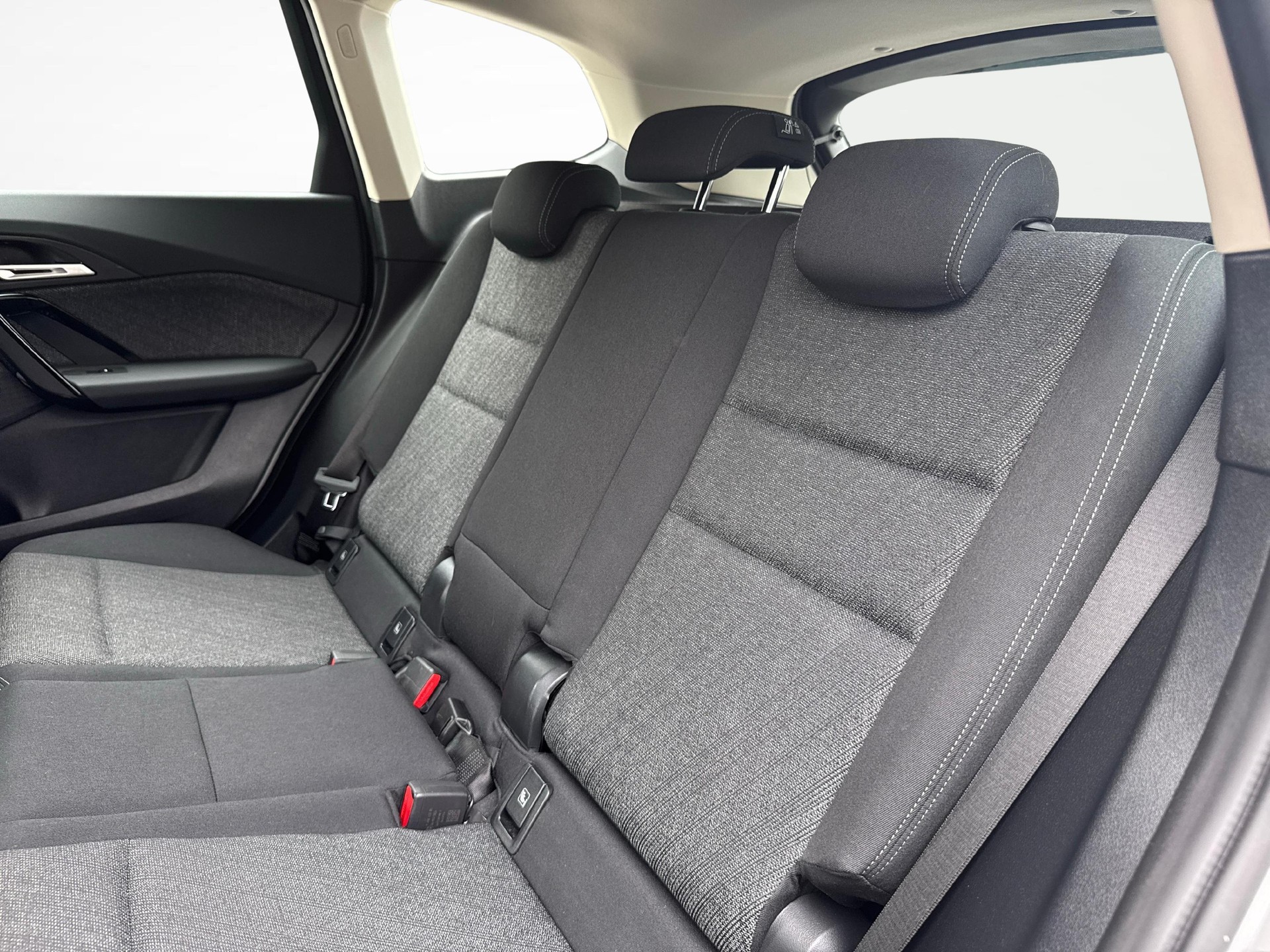 BMW X1 20d xDrive paddles-image-19