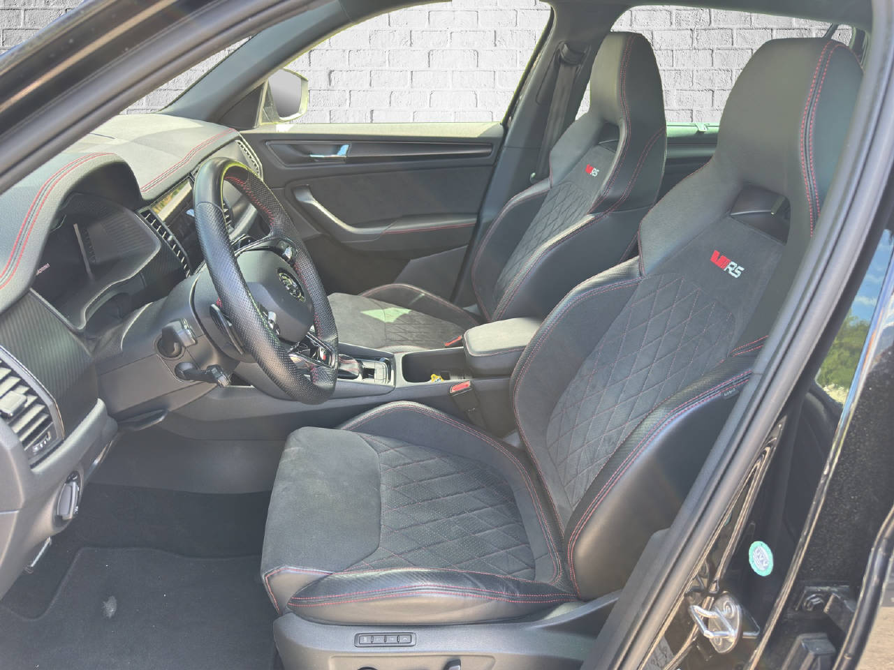 SKODA Kodiaq 2.0 TSI RS DSG-image-6