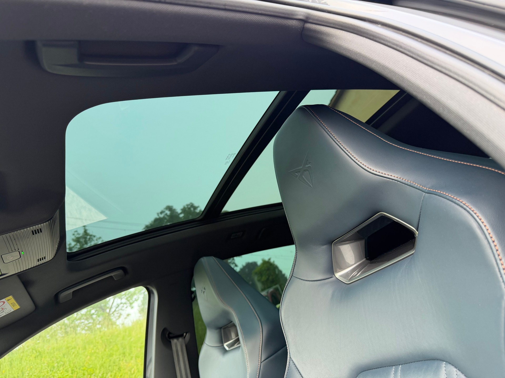 CUPRA Formentor 2.0TSI el Primero 4Drive DSG-image-9