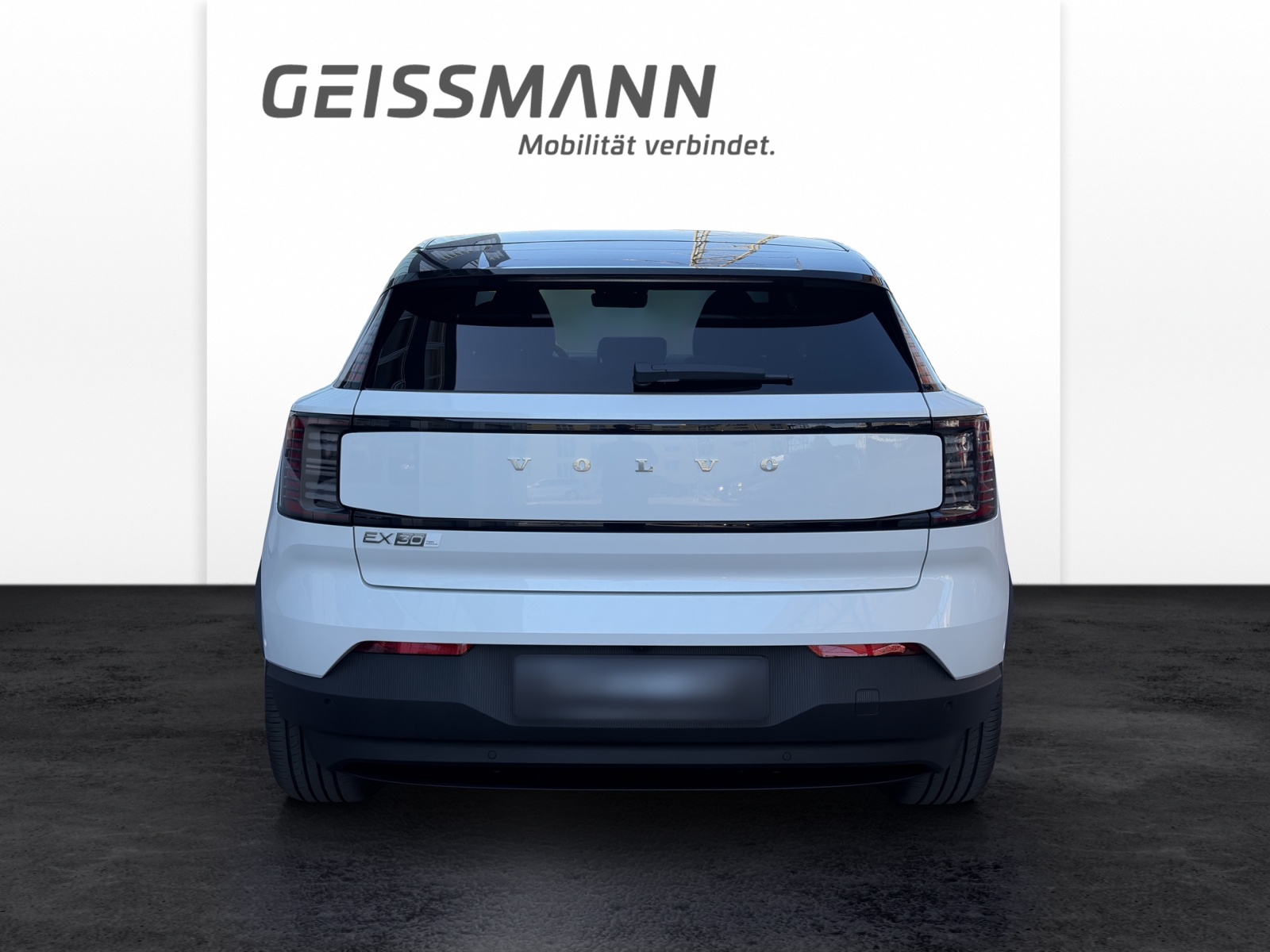 VOLVO EX30 E60 Twin Ultra Performance AWD-image-7