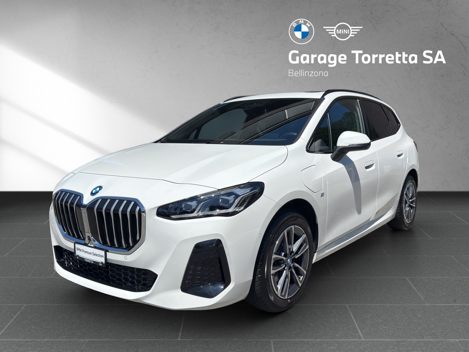 BMW 225e xDrive Active Tourer