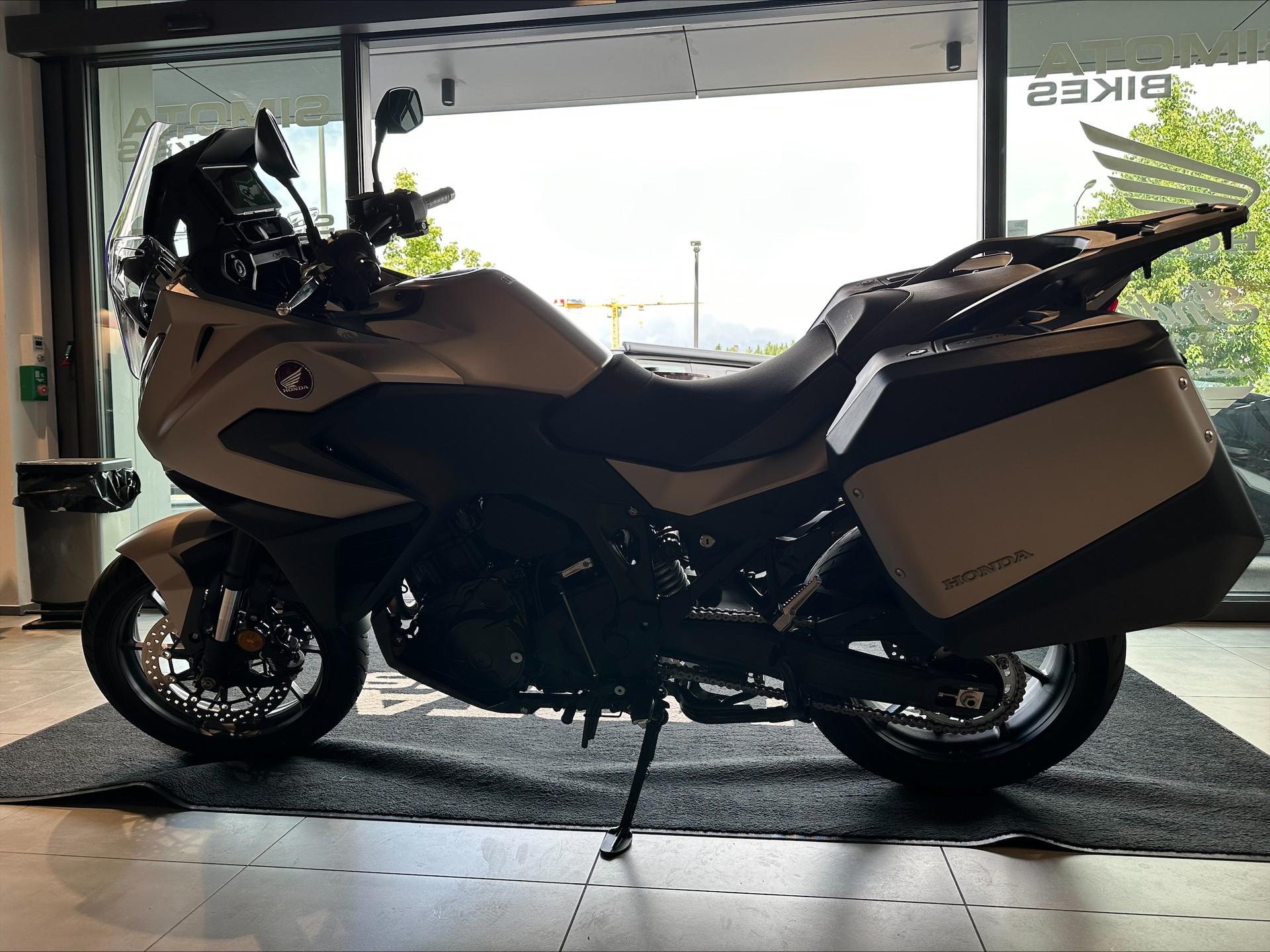 HONDA NT 1100 AT ED-image-1