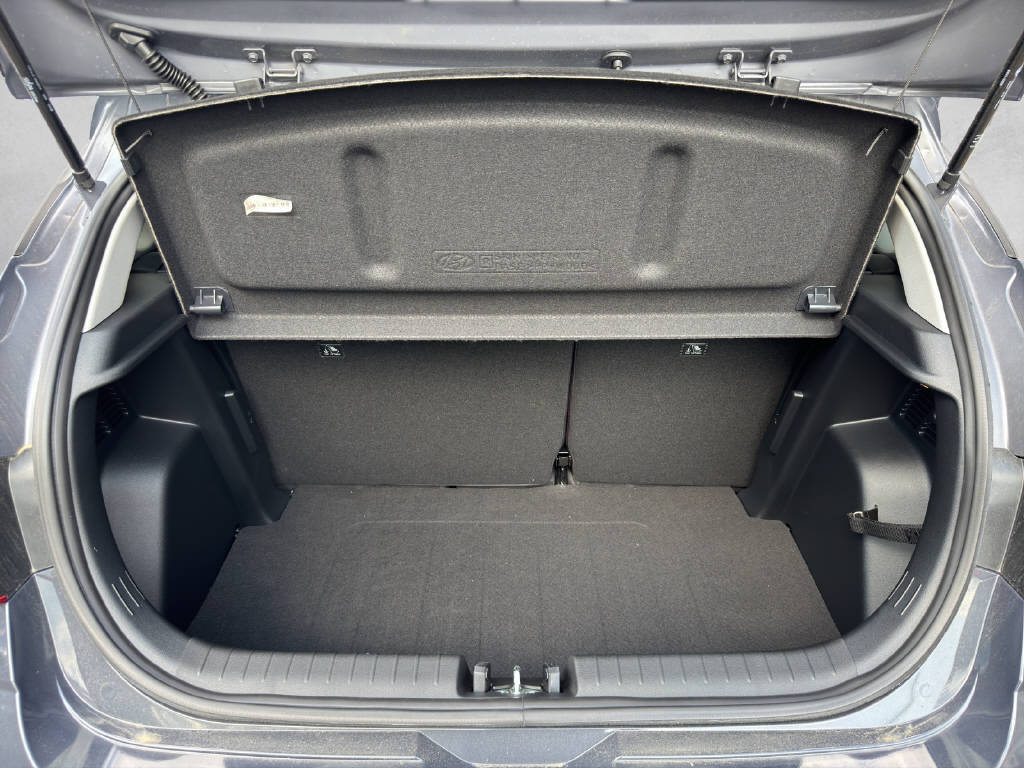 HYUNDAI i20 1.0 T-GDi Amplia-image-5