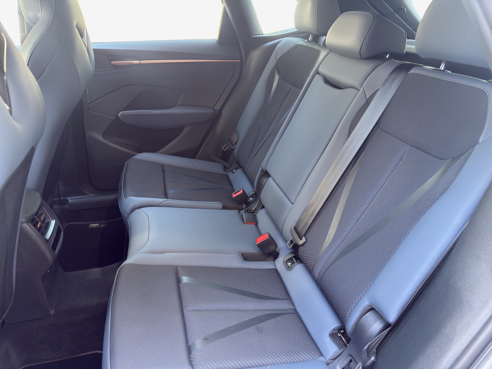 CUPRA Terramar 1.5 eHybrid DSG VZ-image-11