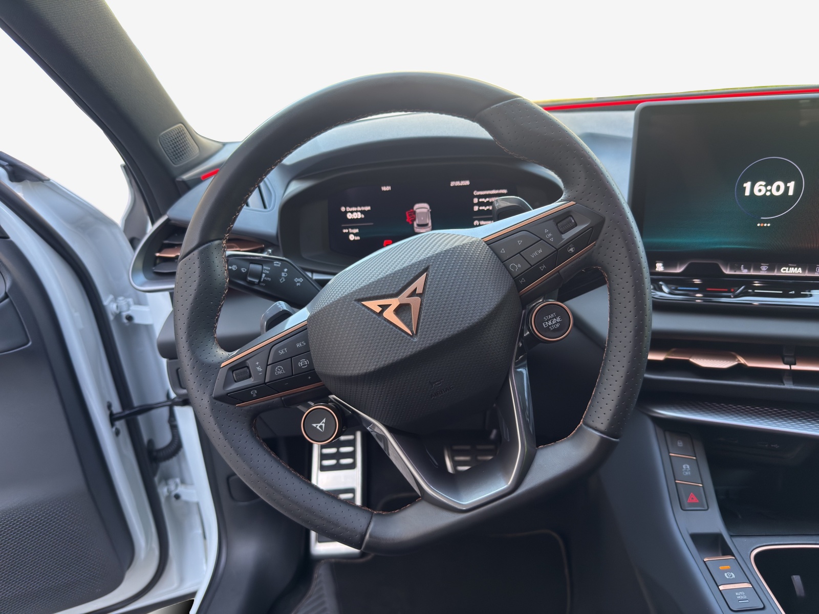 CUPRA Terramar 1.5 eHybrid DSG VZ-image-9