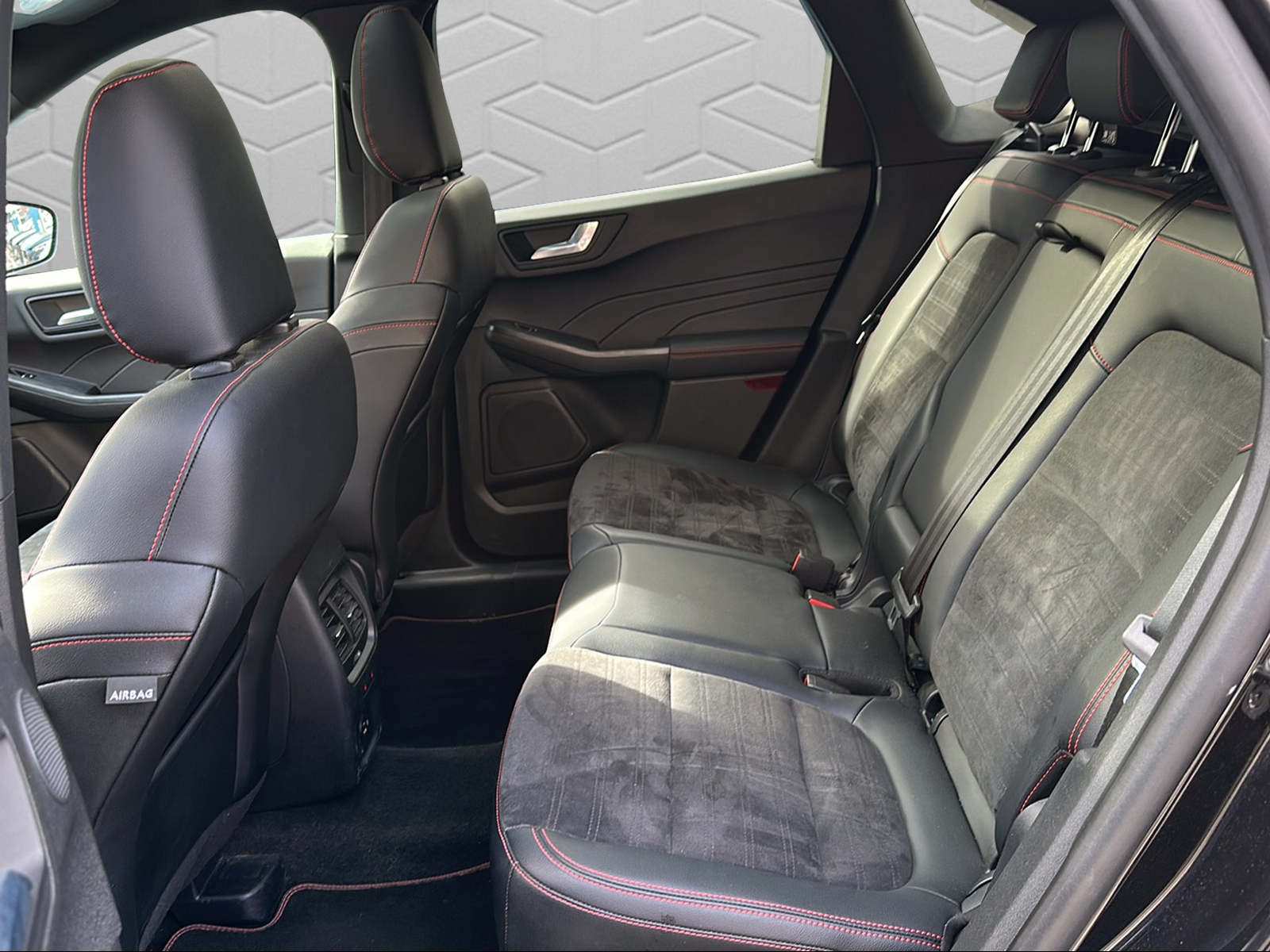 FORD Kuga 2.5 PHEV ST-Line X 2WD-image-15