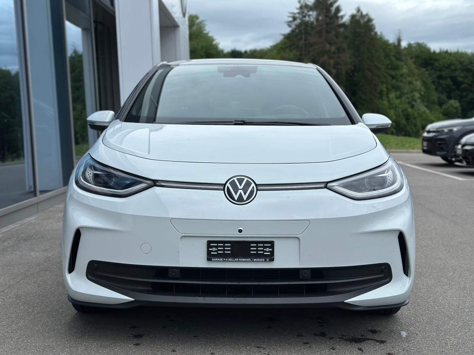 VW ID.3 Pro S 77 kWh Tour-showroom-element-2