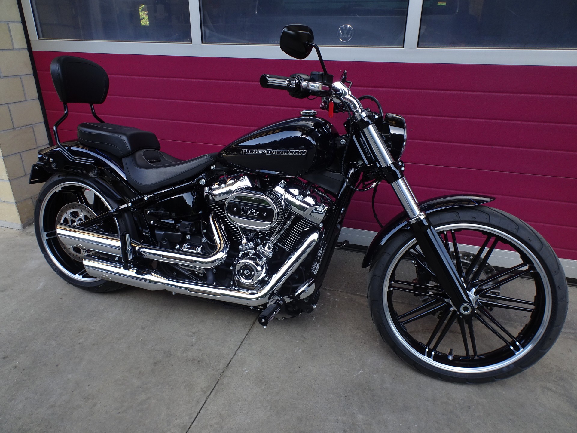 HARLEY-DAVIDSON FXBRS Breakout 114 ABS-image-2