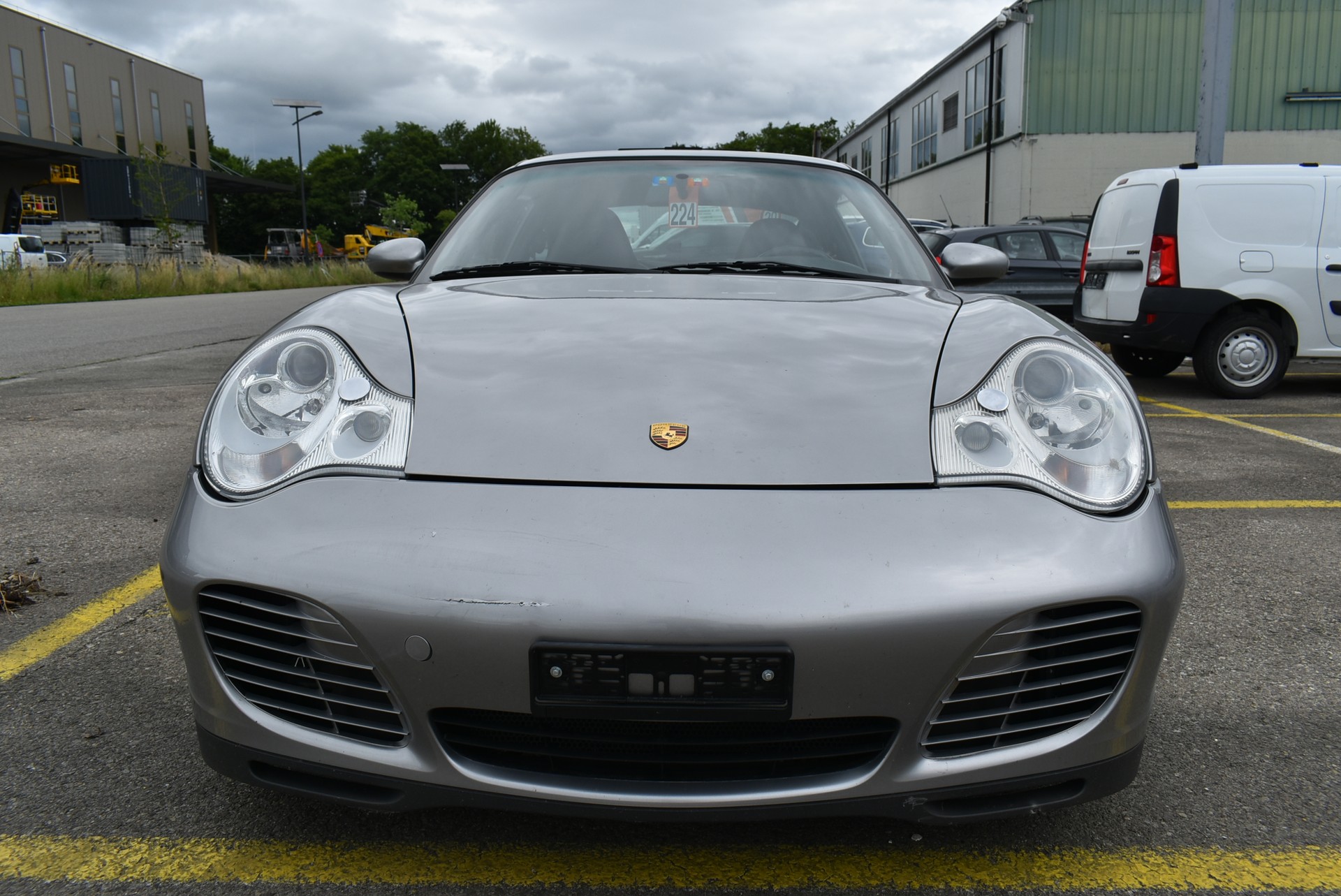 PORSCHE 911 Carrera 4 S-image-4