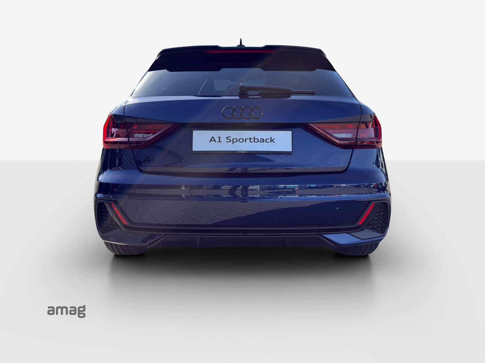 AUDI A1 Sportback 30 TFSI S Line Attraction S-tronic-showroom-element-3