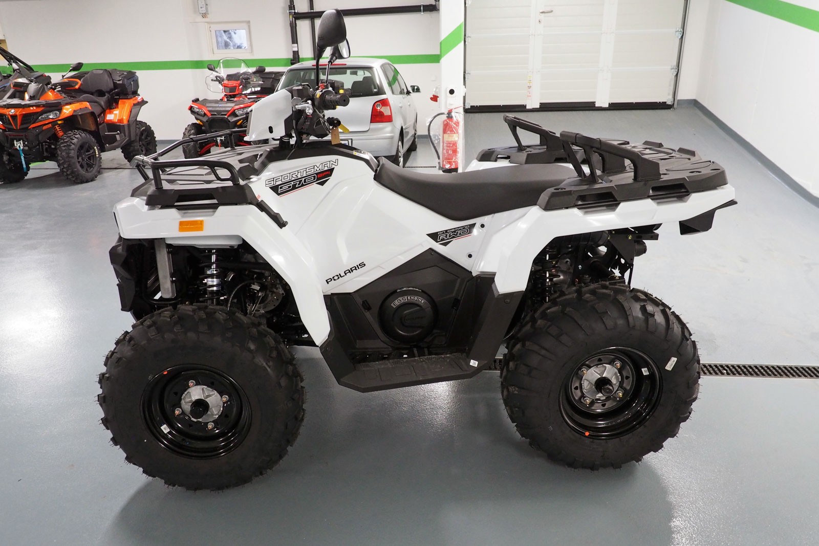 POLARIS Sportsman 570 4x4-image-3