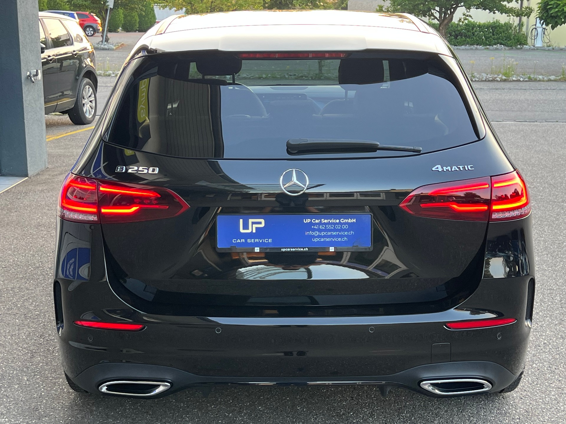 MERCEDES-BENZ B 250 4Matic AMG Line * MJ 2020 * Vollausstattung * AHK 1.8T *-image-7