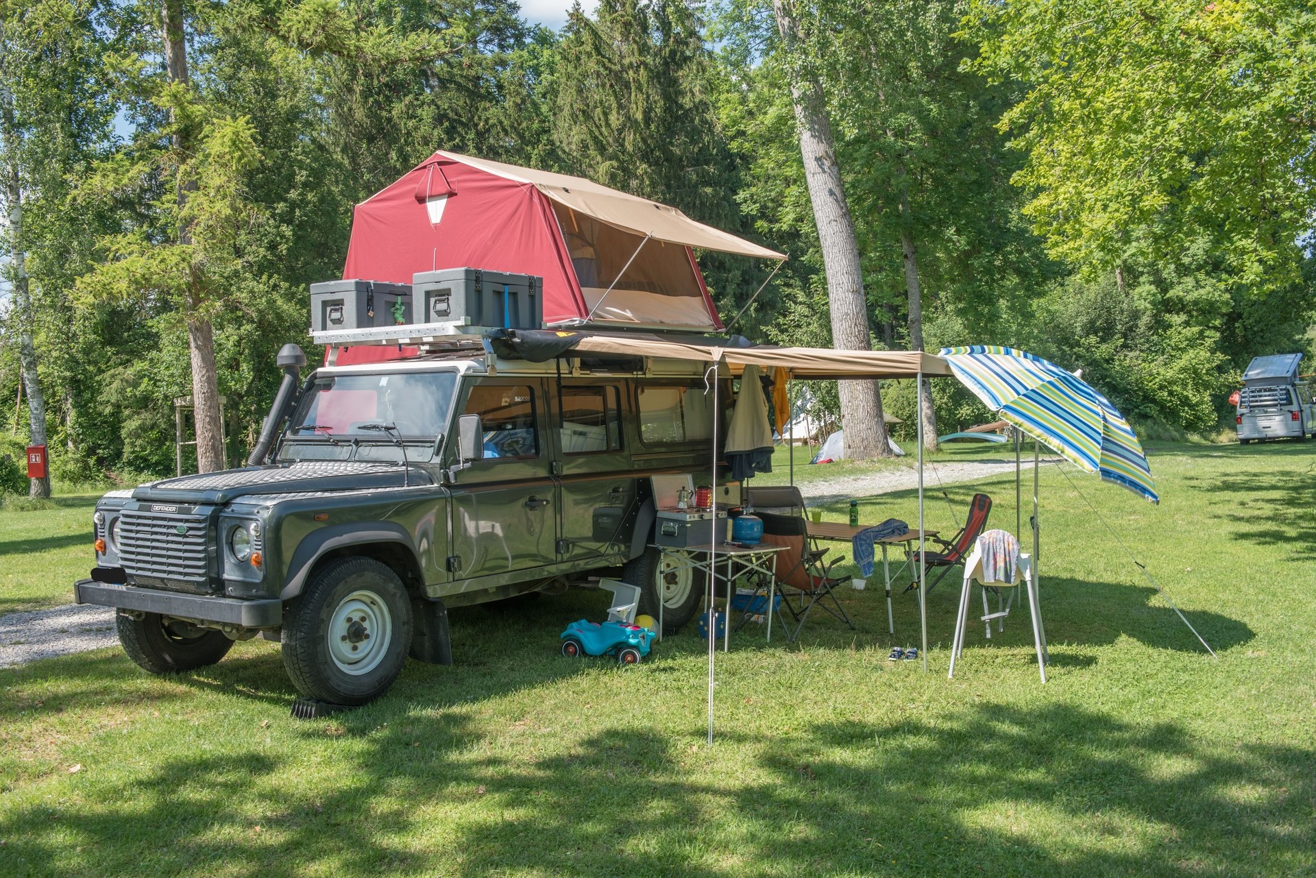 LAND ROVER Defender 110 TD5-image-4