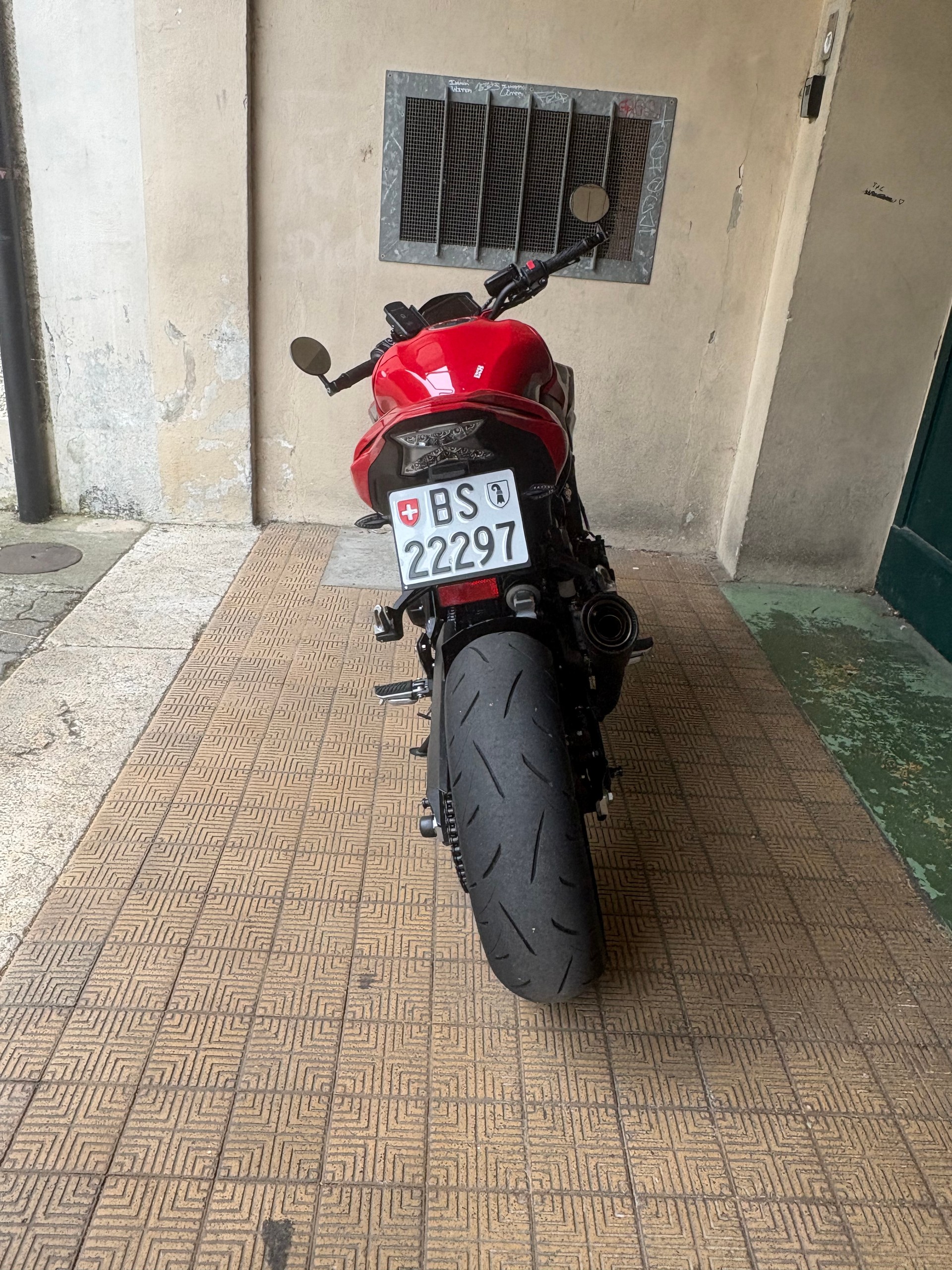 KAWASAKI Z 900 Anniversary Edition (35KW)-image-1