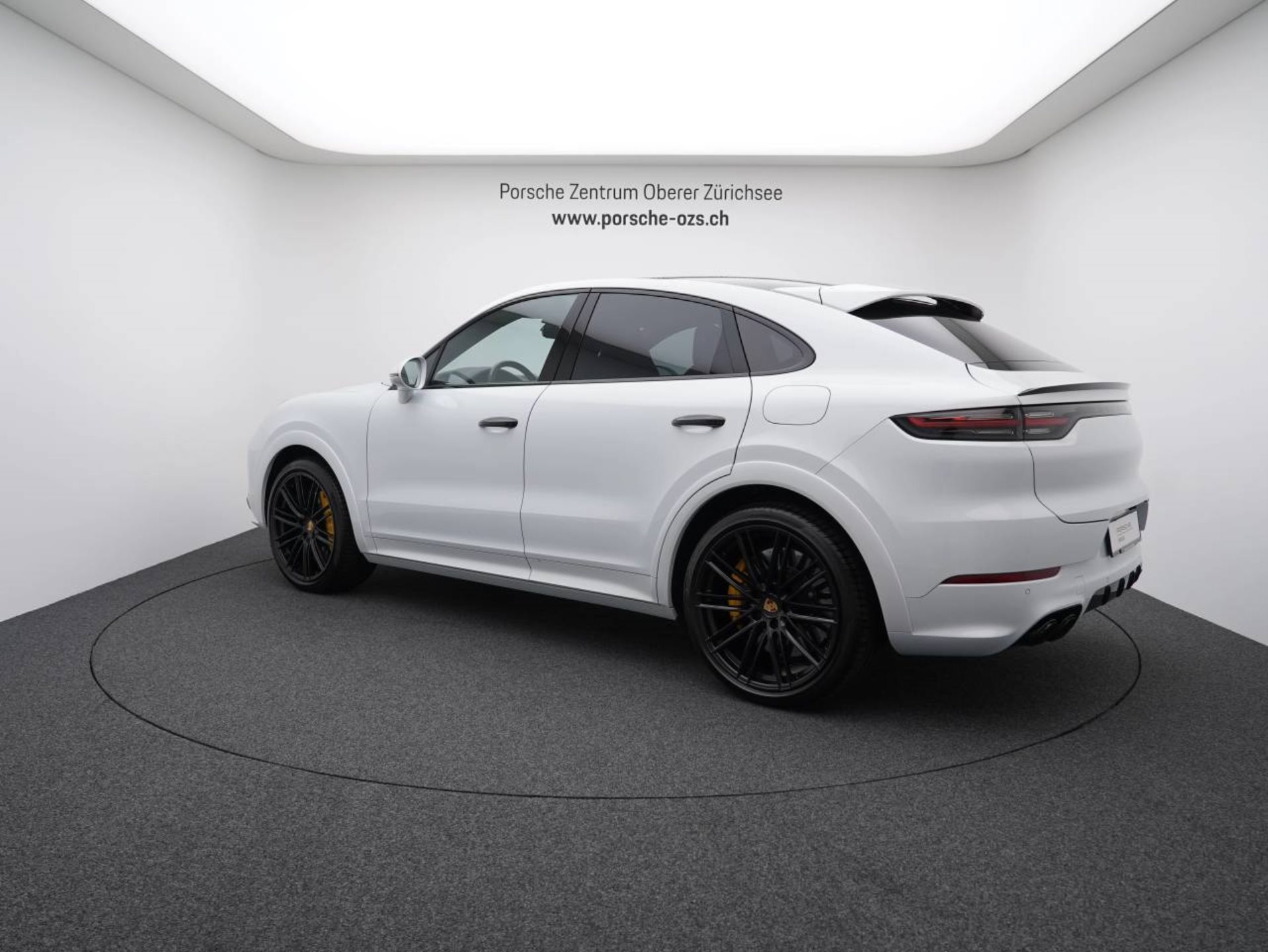 PORSCHE Cayenne Turbo S E-Hybrid Coupé-showroom-element-2