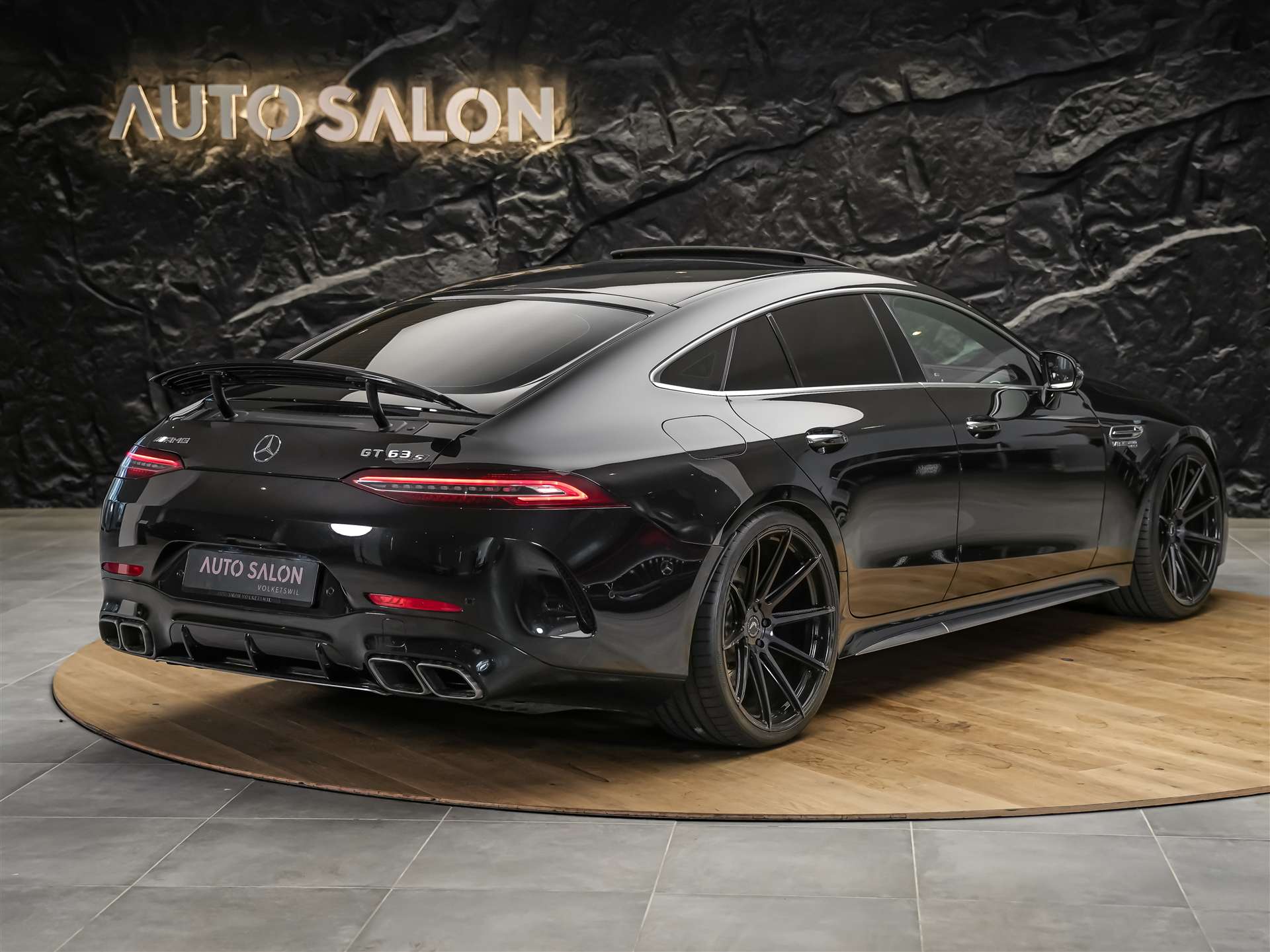 MERCEDES-BENZ AMG GT 4 63 S 4Matic+-image-5