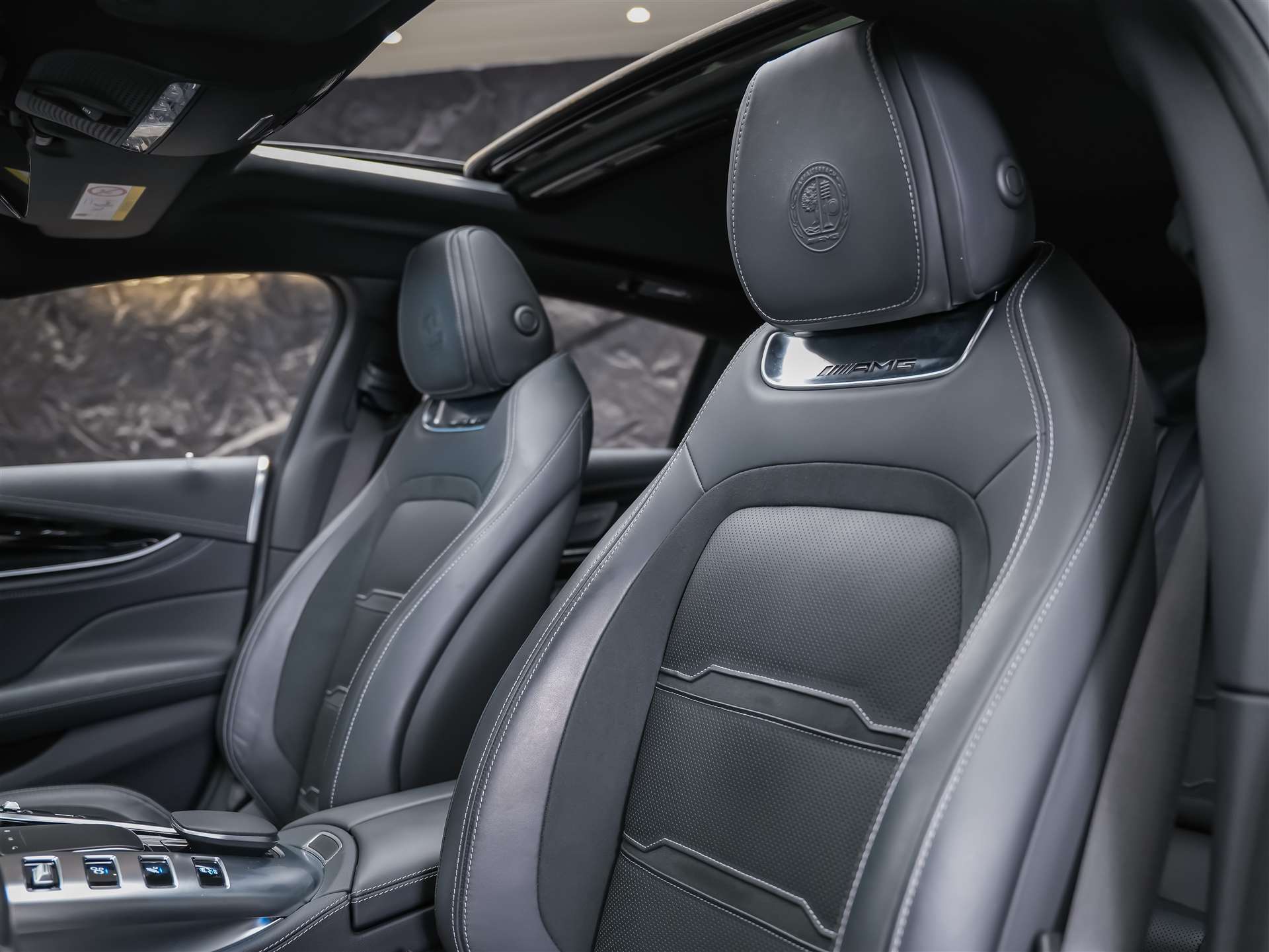 MERCEDES-BENZ AMG GT 4 63 S 4Matic+-image-10