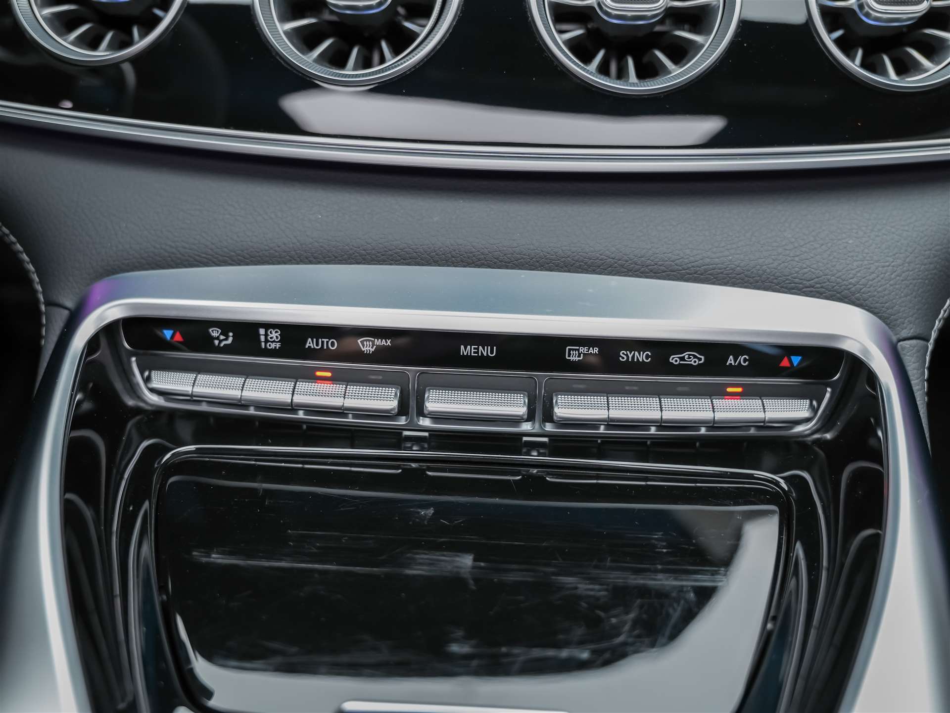 MERCEDES-BENZ AMG GT 4 63 S 4Matic+-image-26
