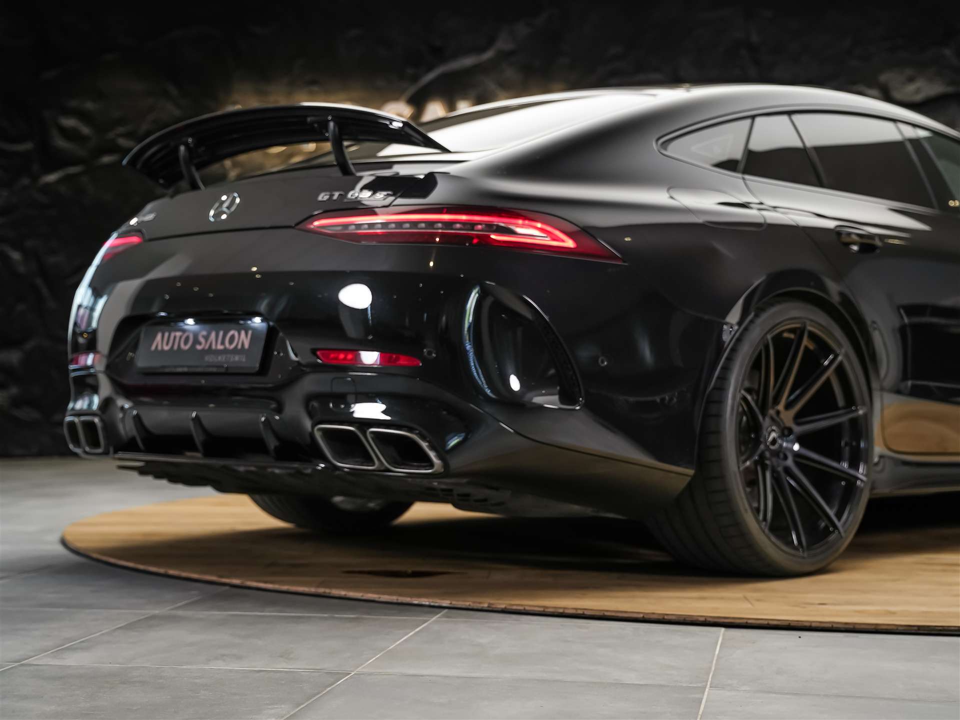 MERCEDES-BENZ AMG GT 4 63 S 4Matic+ *22" Felgen*Massage*Panorama*-image-20
