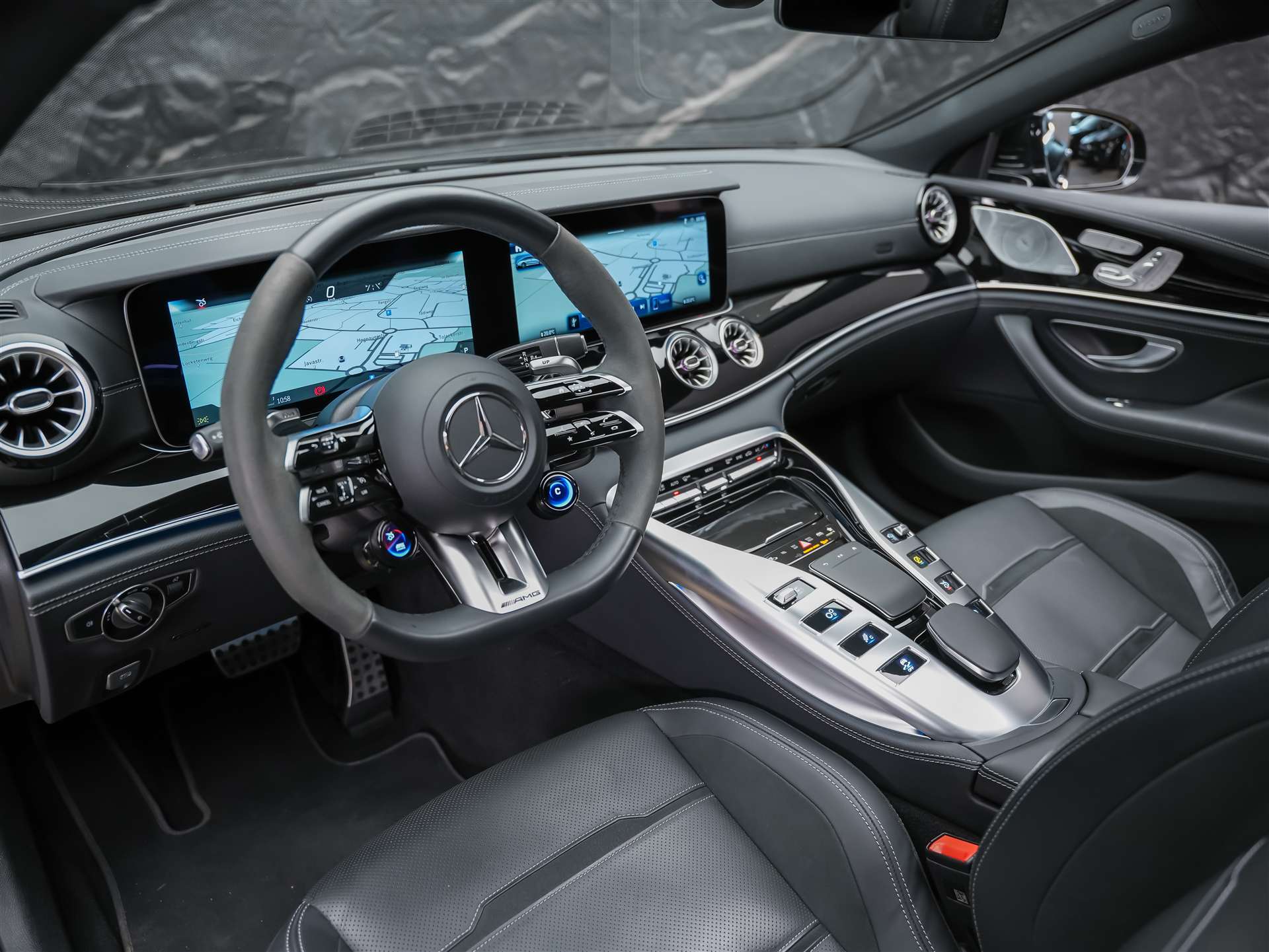 MERCEDES-BENZ AMG GT 4 63 S 4Matic+ *22" Felgen*Massage*Panorama*-image-8